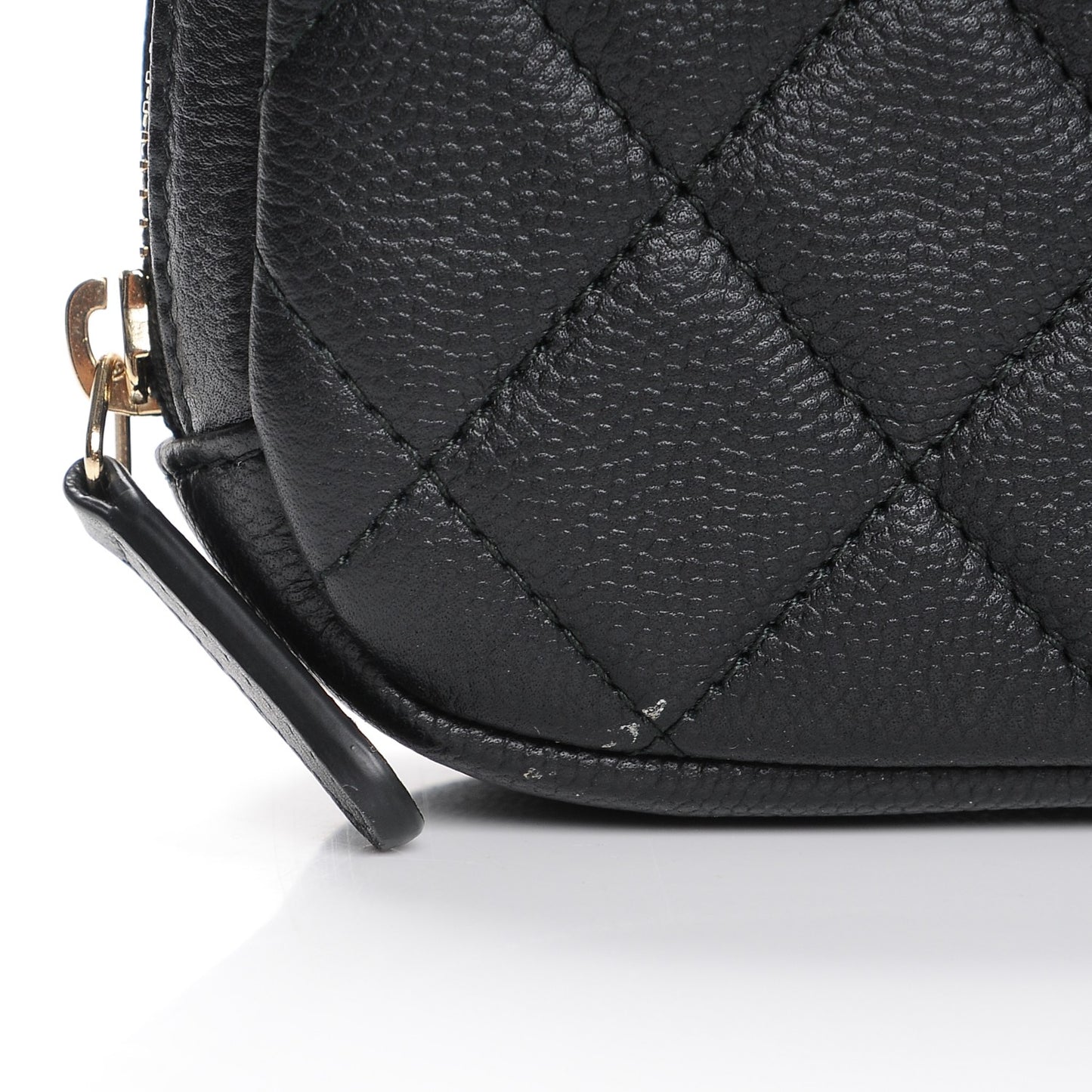 Caviar Quilted Small Curvy Pouch Cosmetic Case Black