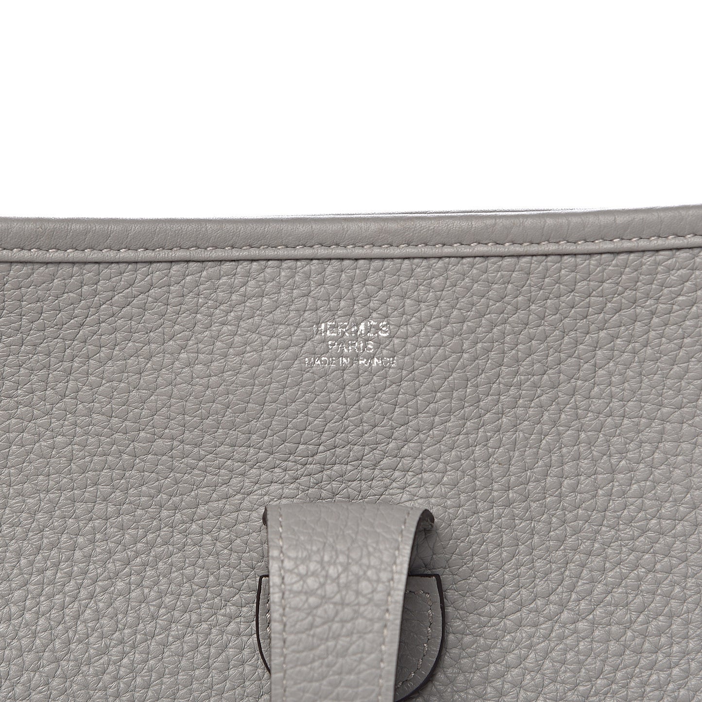 Taurillon Clemence Evelyne III GM Gris Mouette