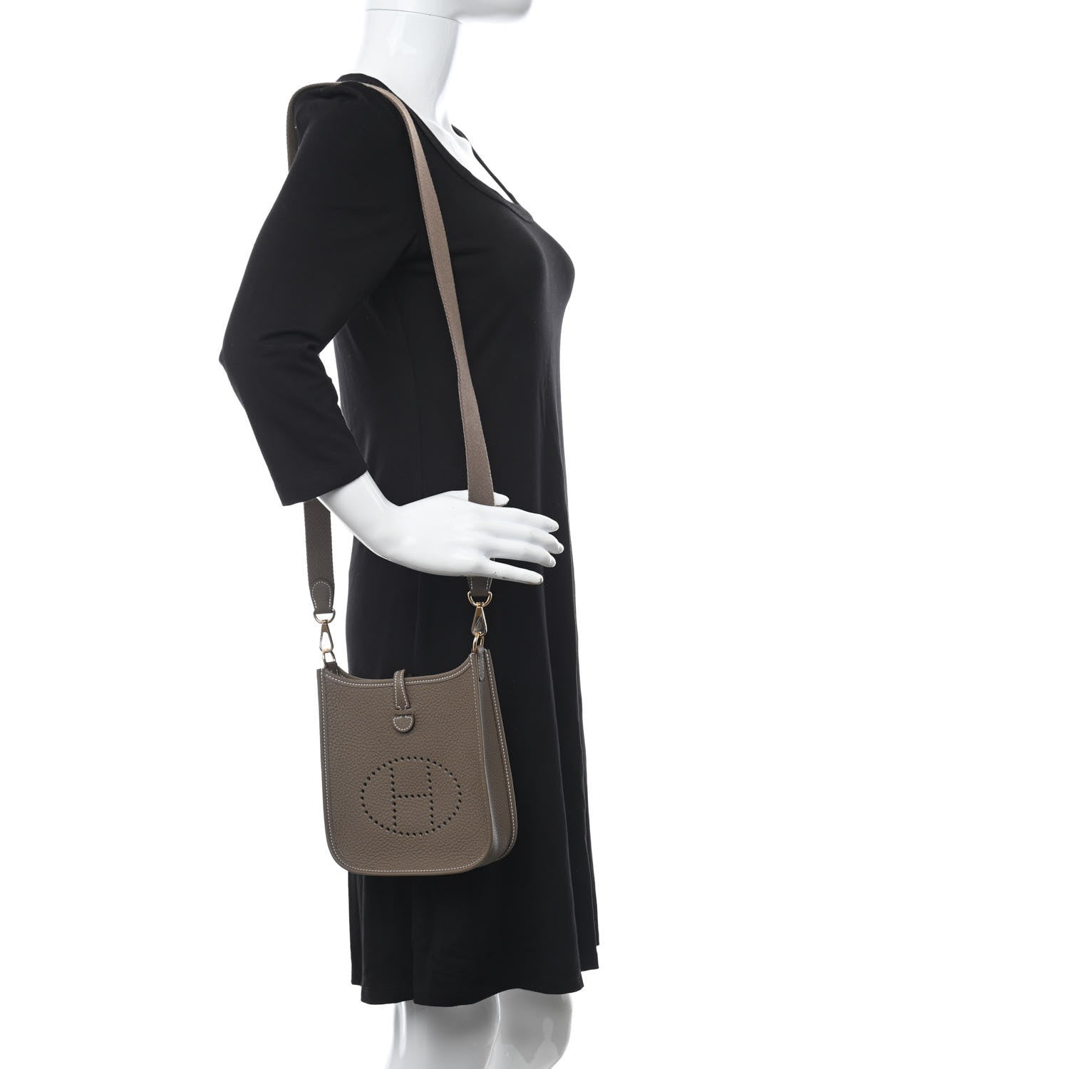 Hermes Taurillon Clemence Evelyne TPM Etoupe 2 of 11