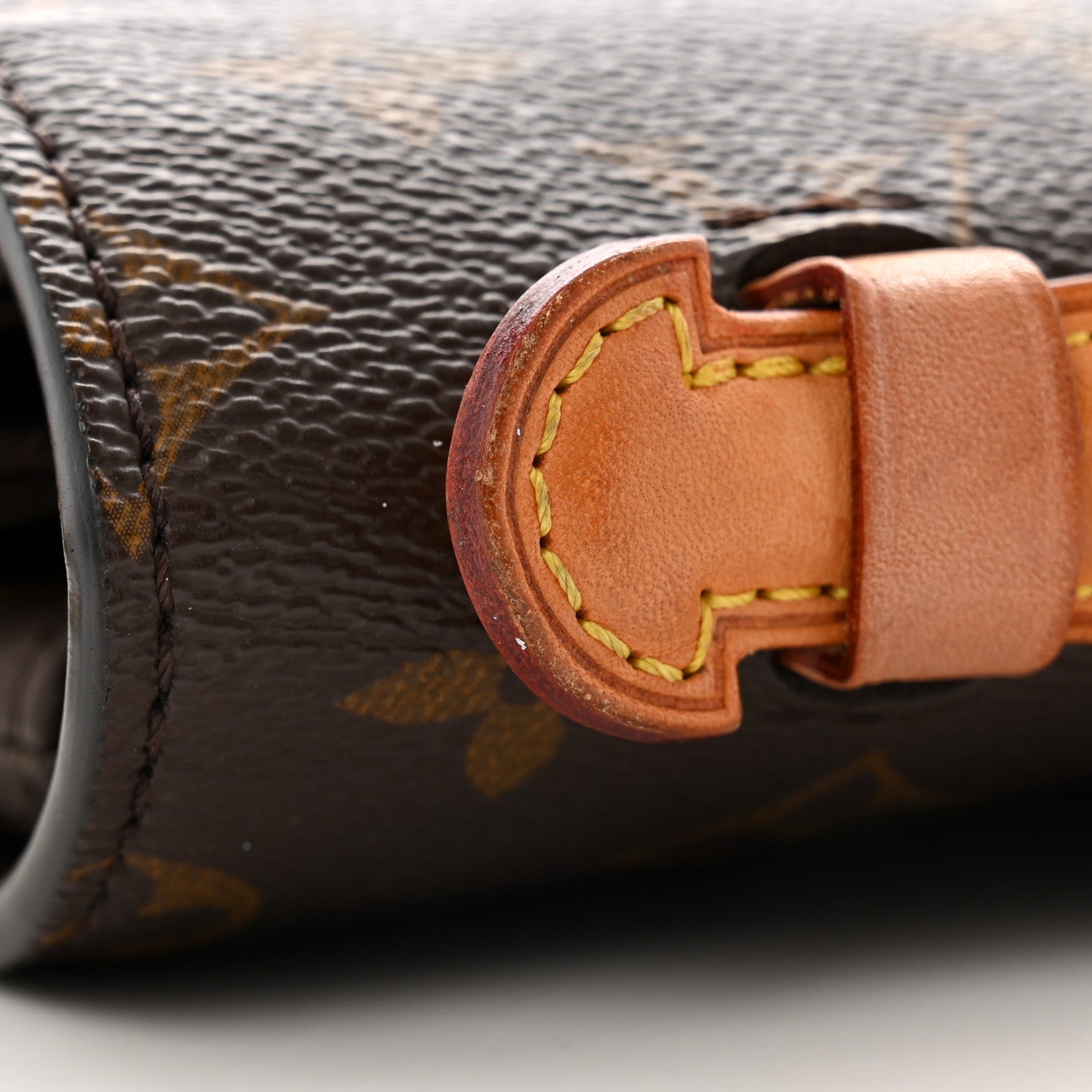 Louis Vuitton Monogram Pochette Metis 12 of 16