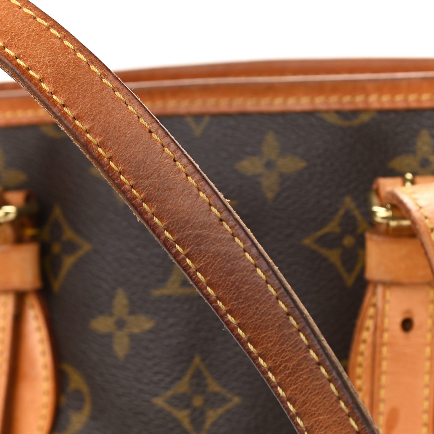 Monogram Petit Bucket 23