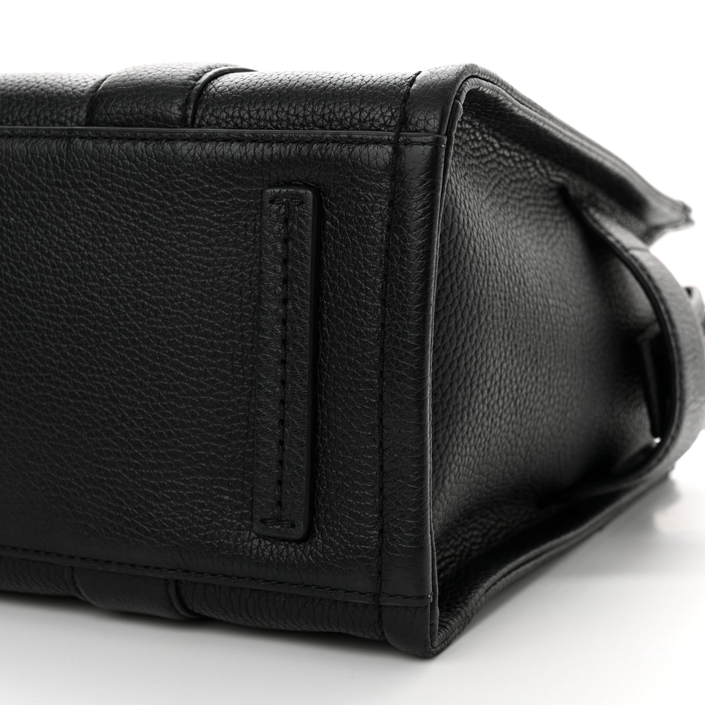 Grained Calfskin Medium The Tote Bag Black