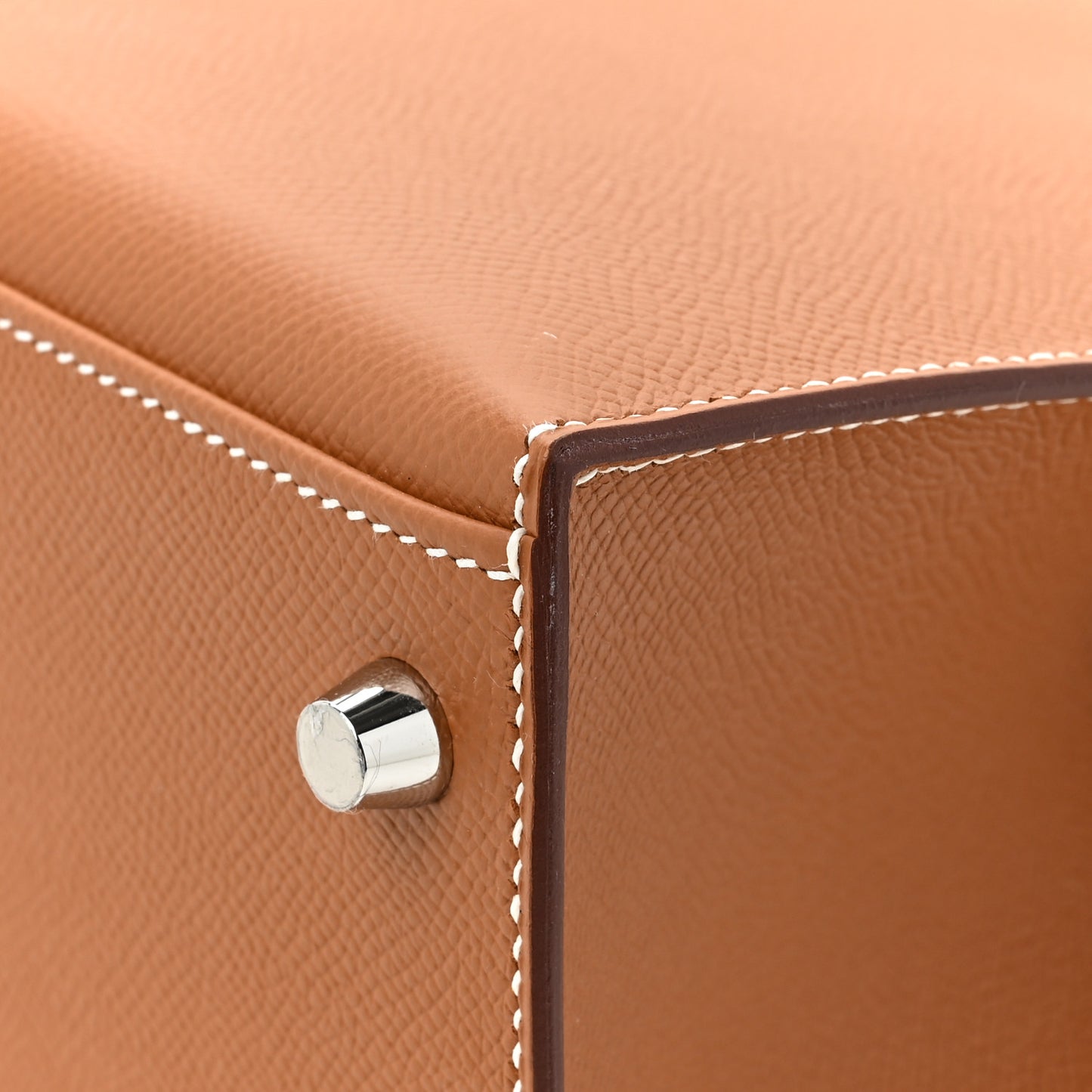 Epsom Kelly Sellier 28 Gold