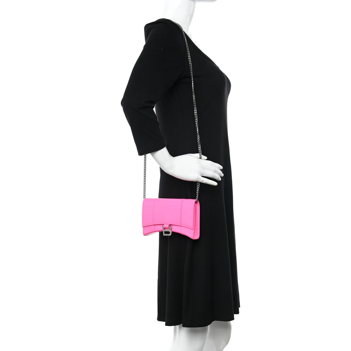Shiny Box Calfskin XS Hourglass Wallet On Chain Fluo Pink