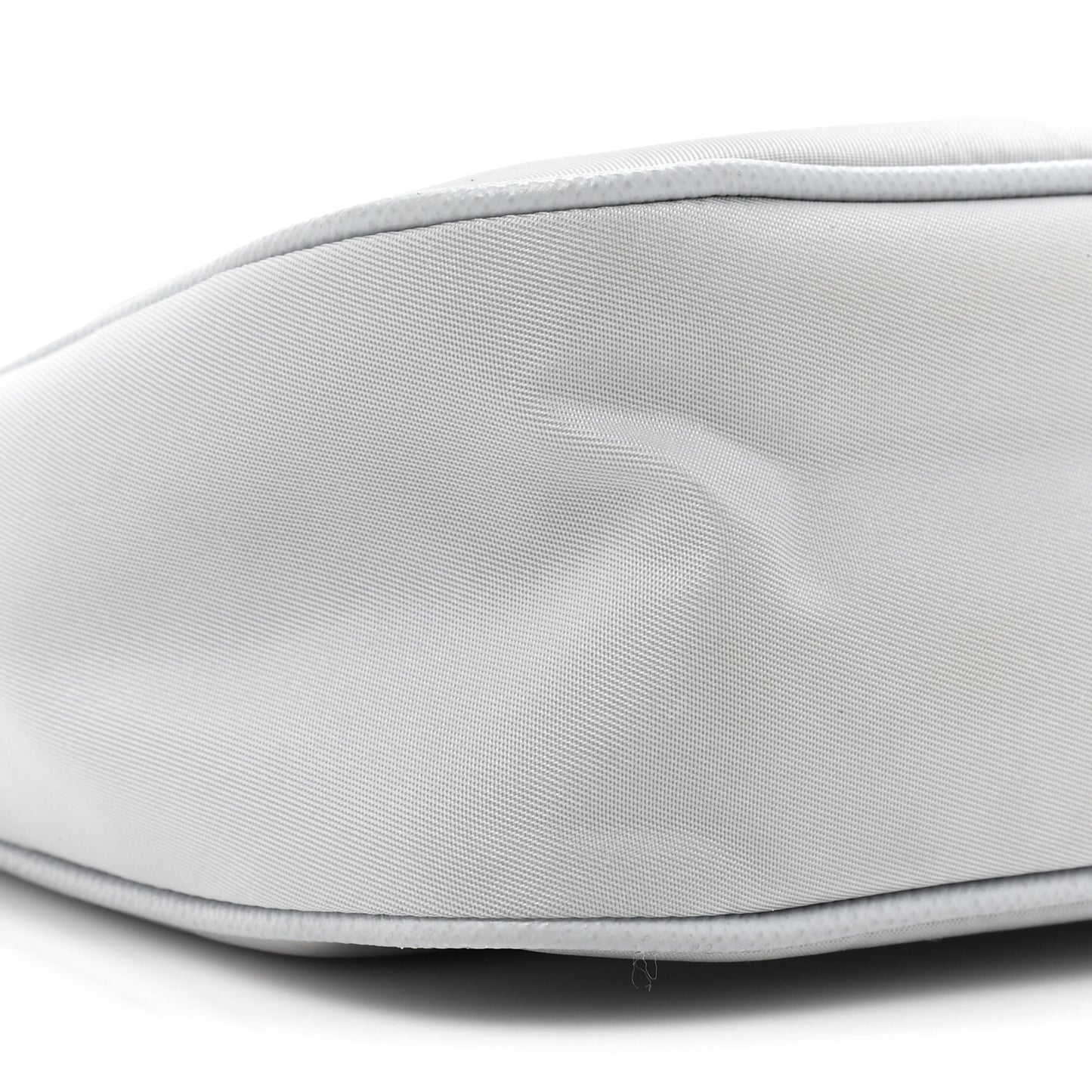 Re-Nylon Saffiano Re-Edition 2005 Shoulder Bag Fiordaliso