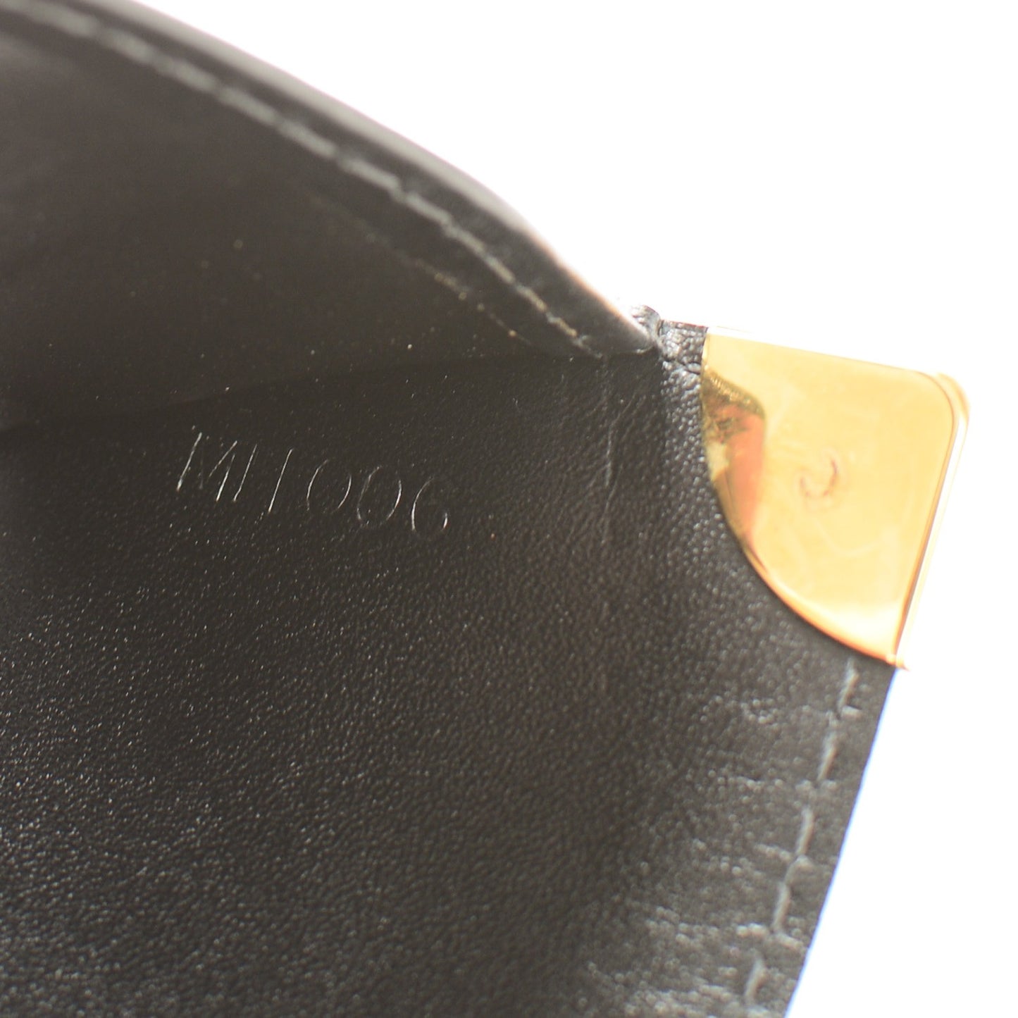Suhali Compact Zipped Wallet Black