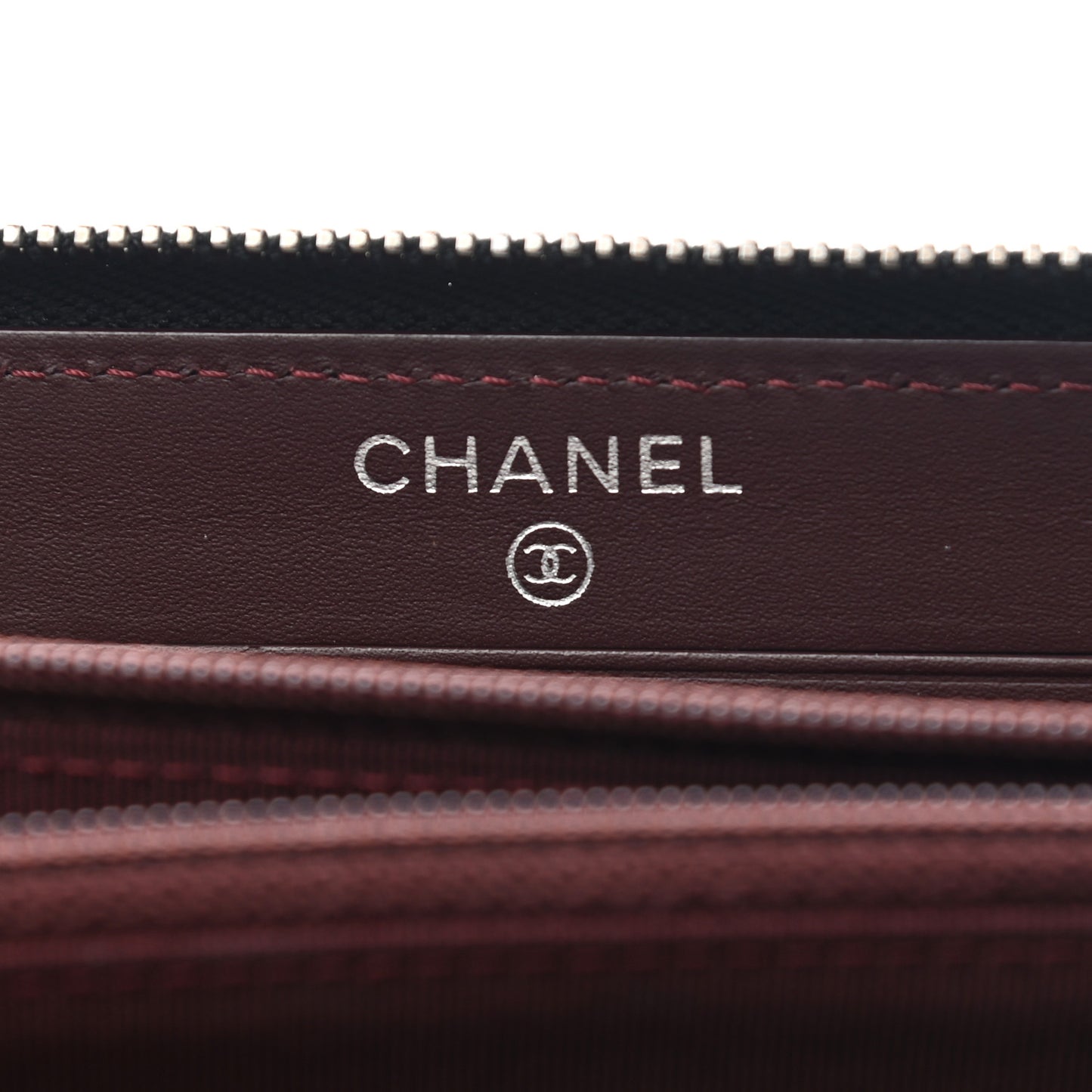 Caviar Quilted Medium Zip Around Wallet Black