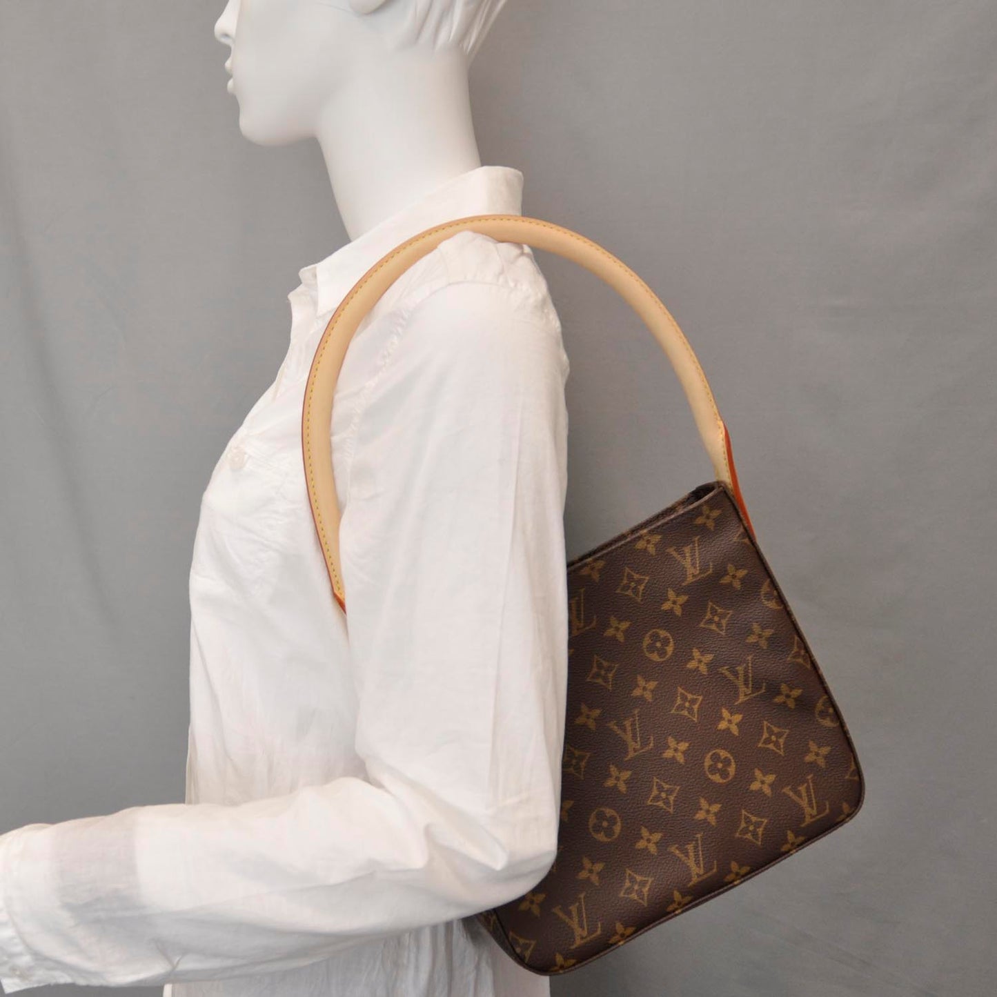 Monogram Looping MM