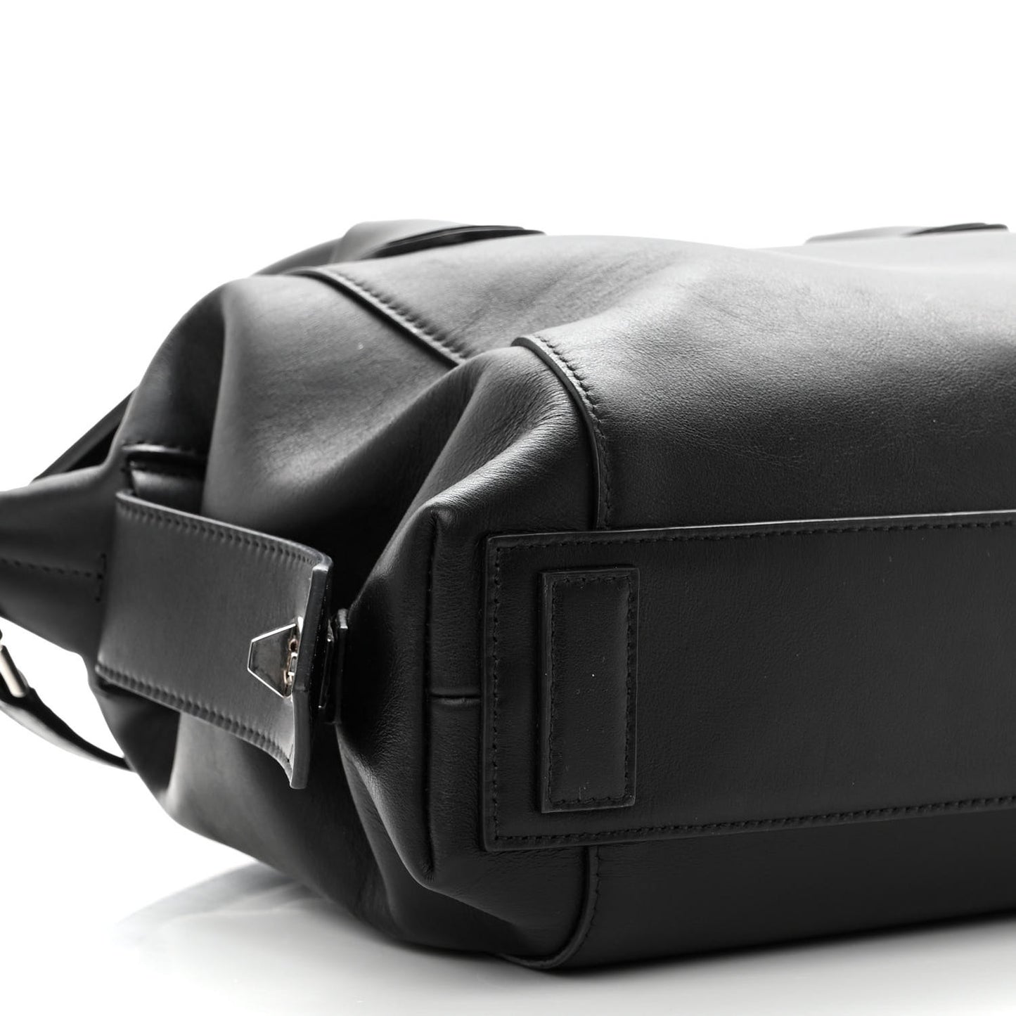 Smooth Calfskin Small Soft Antigona Black