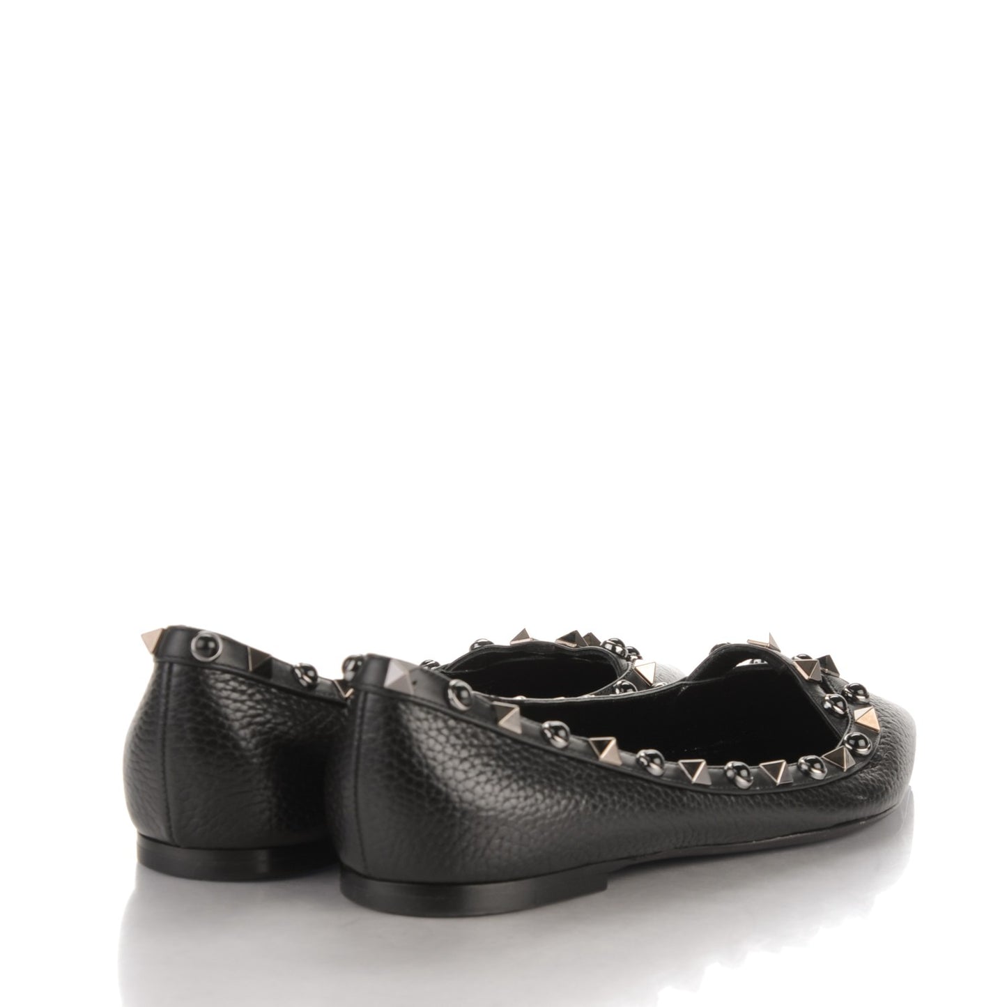Pebbled Calfskin Onyx Rockstud Rolling Ballerina Flats 36 Black