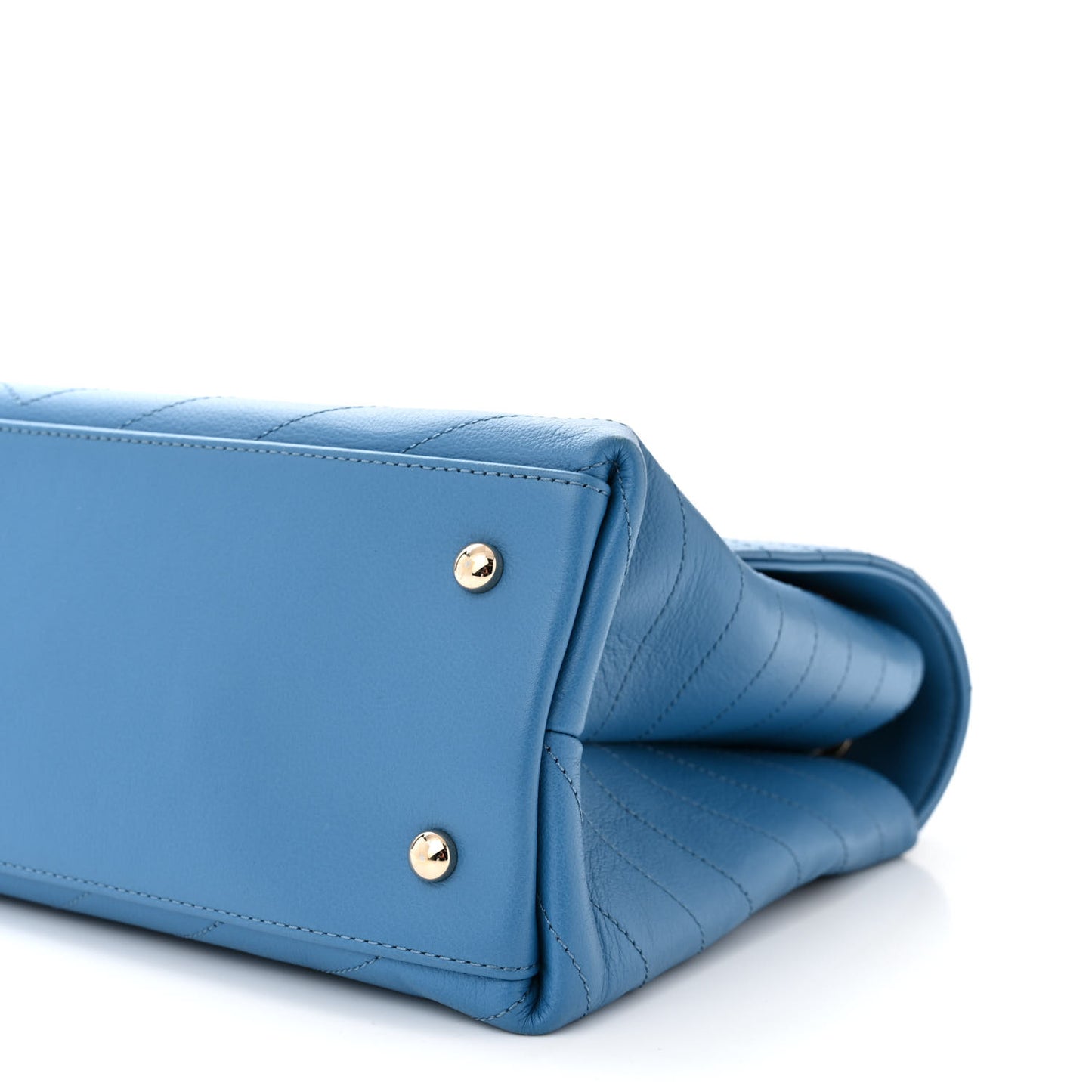 Grained Calfskin Medium Chevron Chic Top Handle Flap Blue