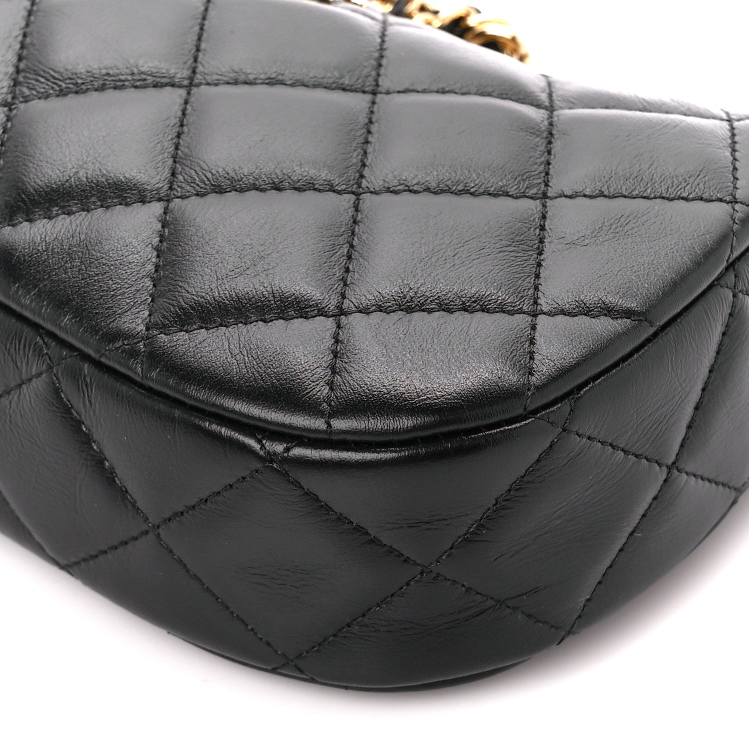 Chanel Shiny Crumpled Calfskin Quilted Enamel Heart Hobo Black 10 of 11