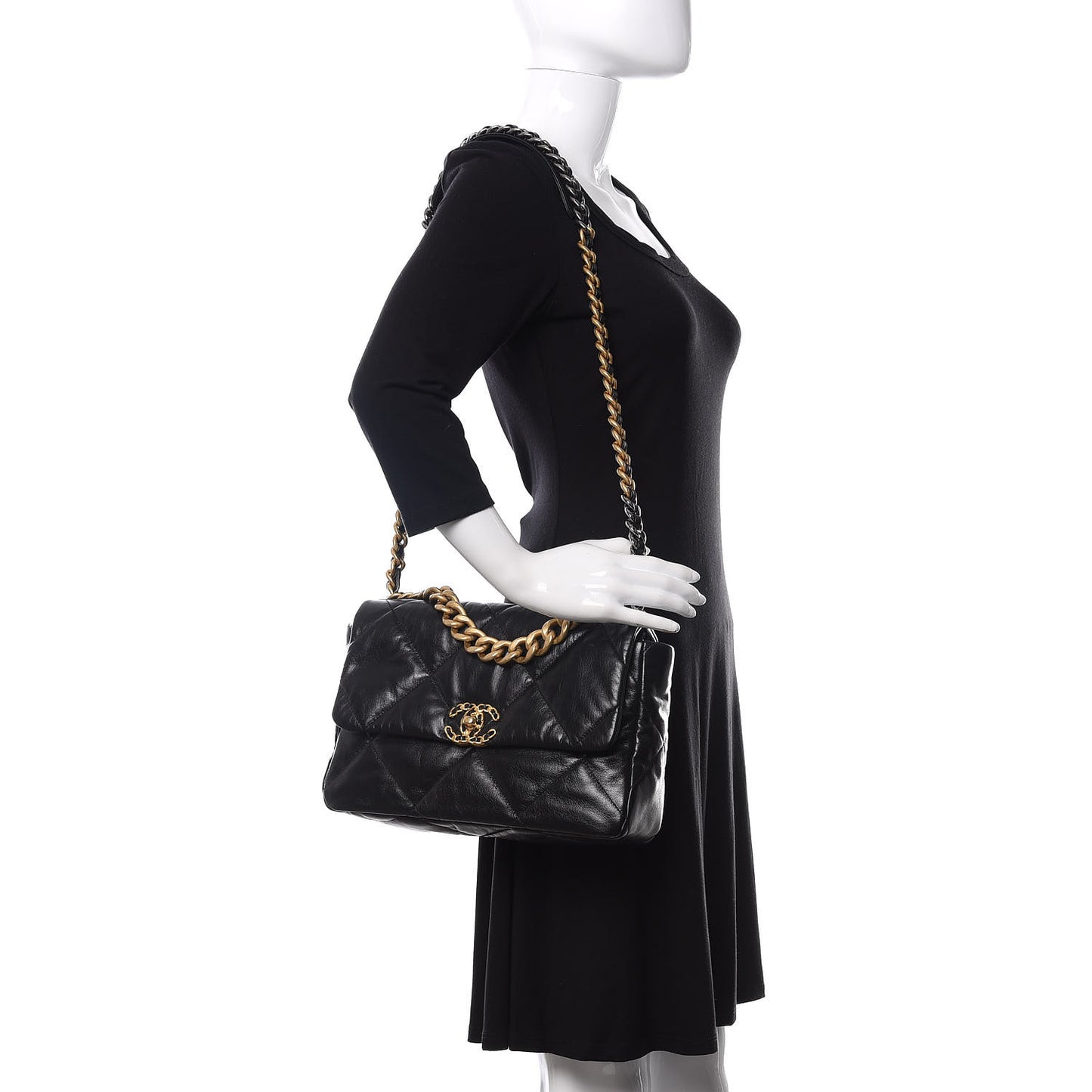 Goatskin Quilted Large 19 Flap Black