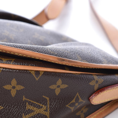 Louis Vuitton Monogram Menilmontant PM 10 of 16