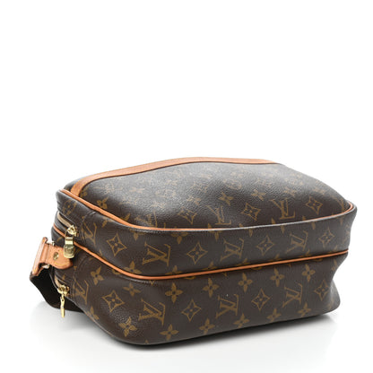 Louis Vuitton Monogram Reporter PM 4 of 10