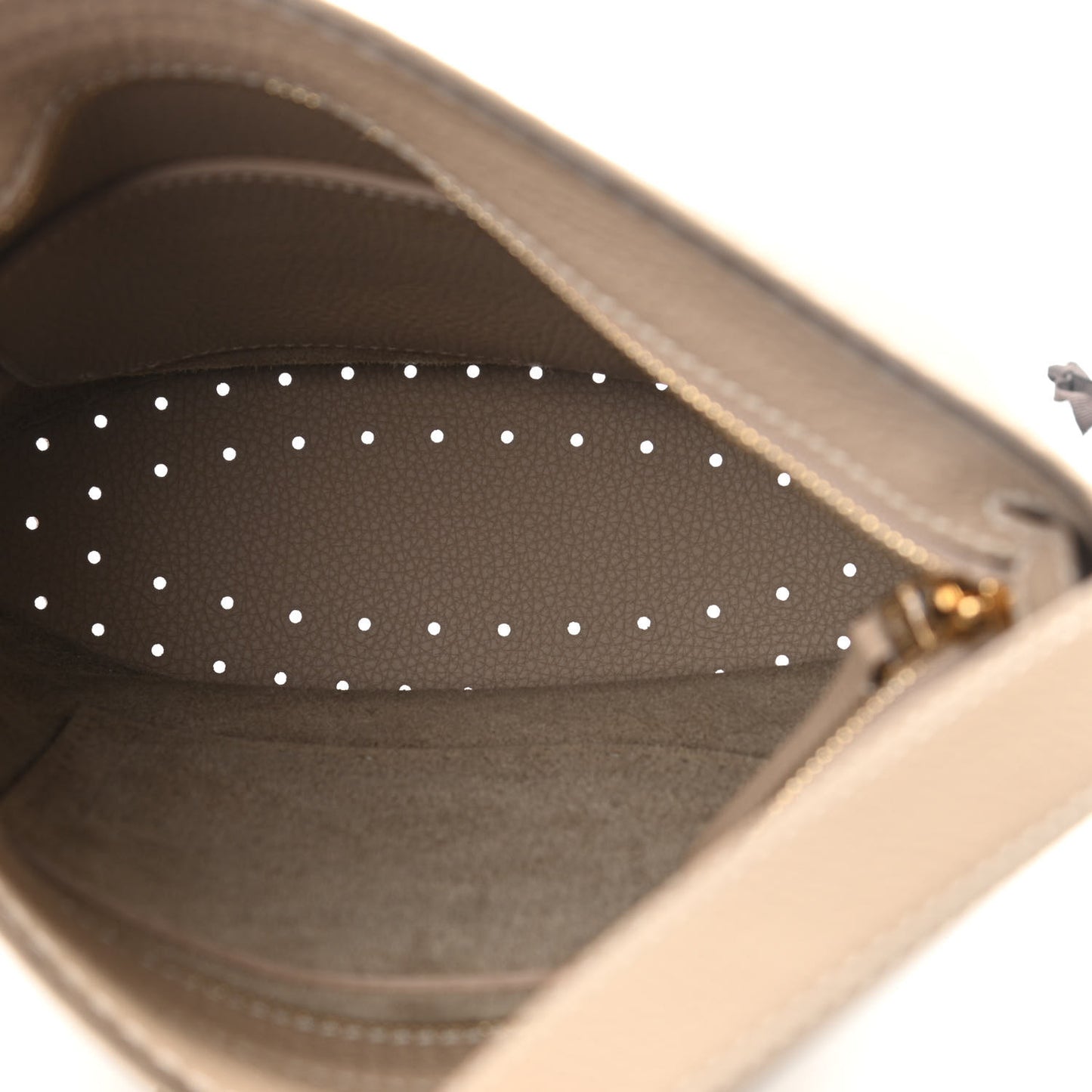 Taurillon Pin Daily Surpique Bucket Sand