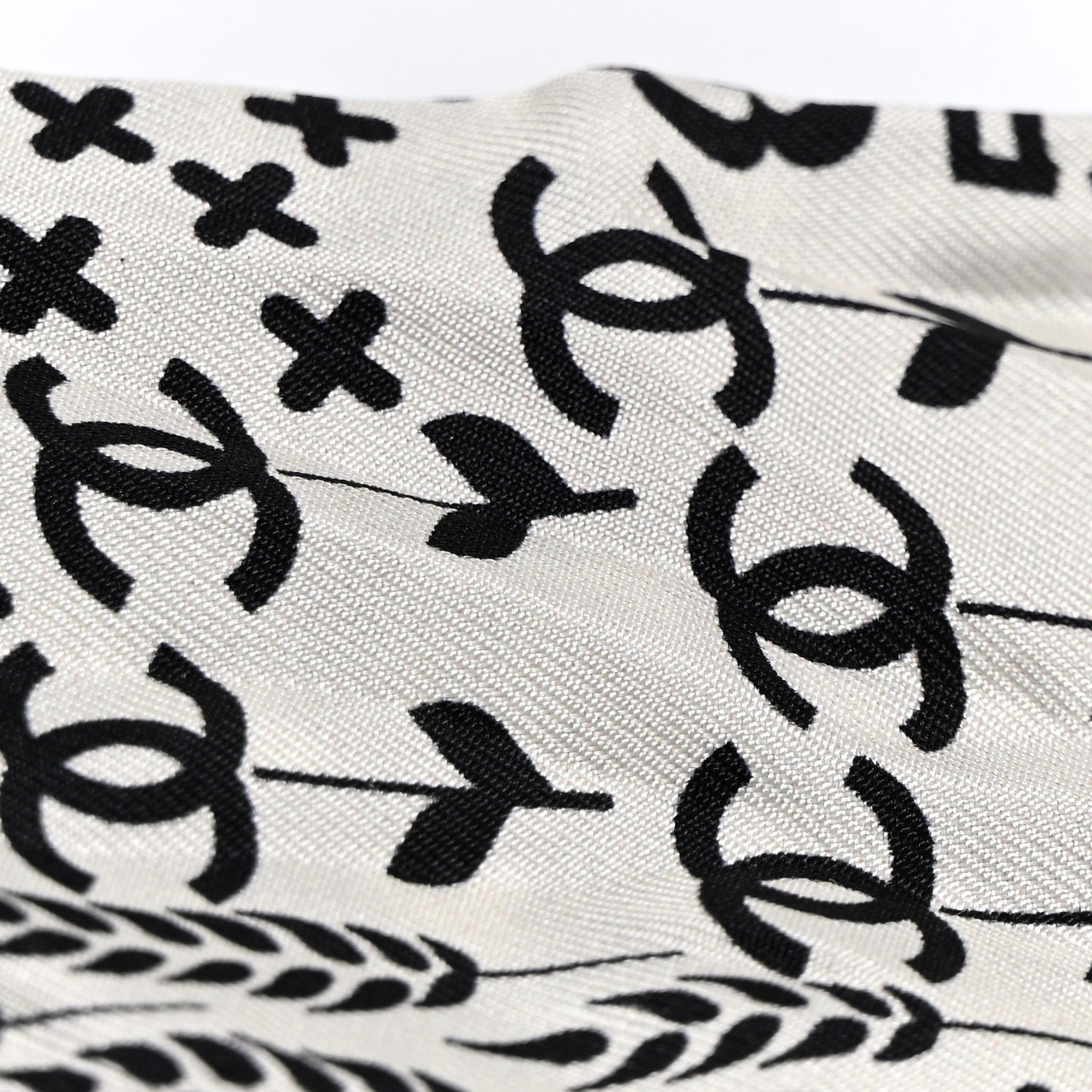 Silk CC Slim Bandeau Scarf Black Ecru