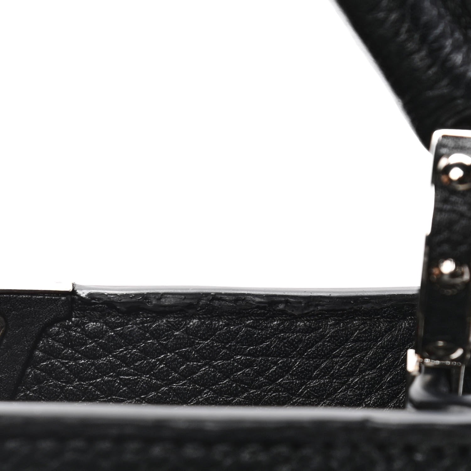 Louis Vuitton Taurillon Capucines Black 11 of 17