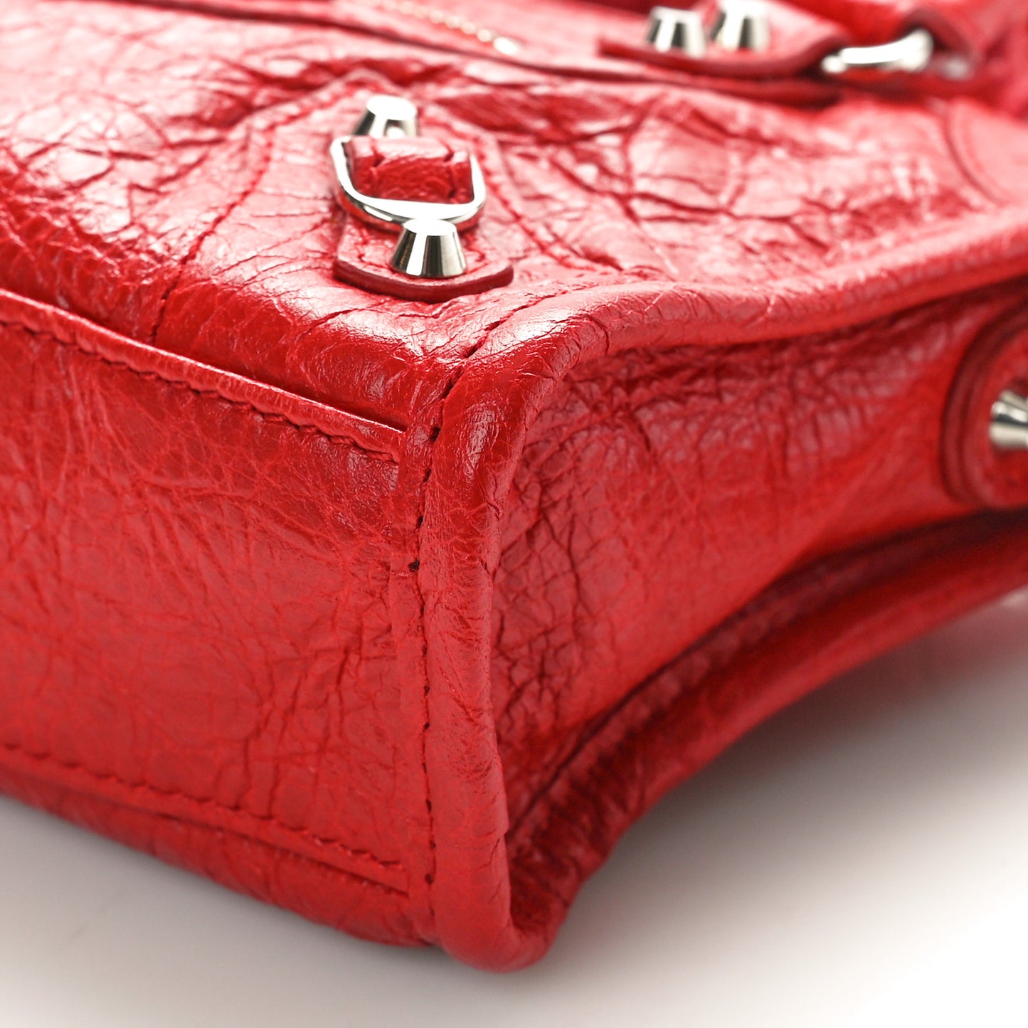 Agneau Classic Silver Hardware Nano City Rouge Groseille