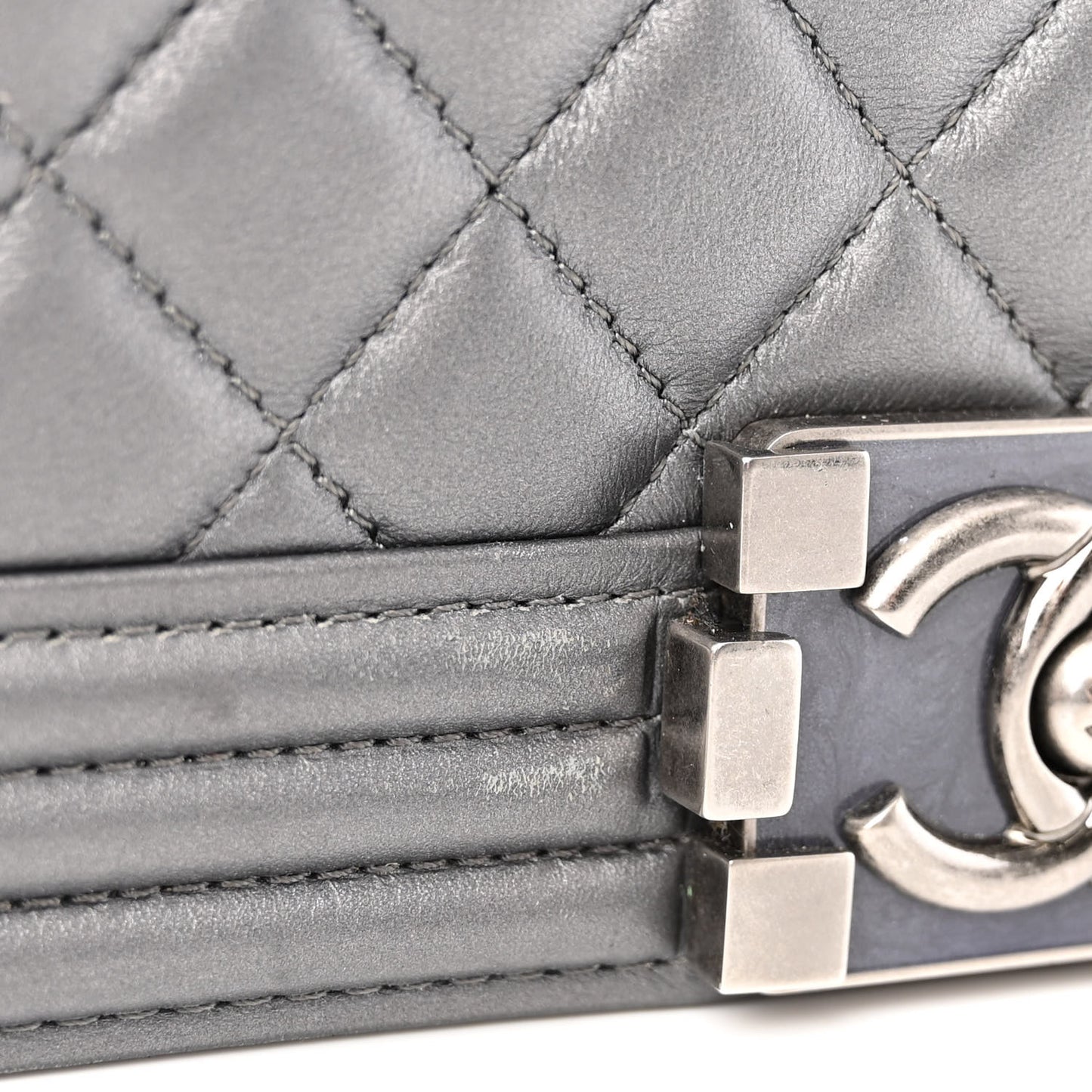 Metallic Lambskin Quilted New Medium Boy Flap Dark Silver