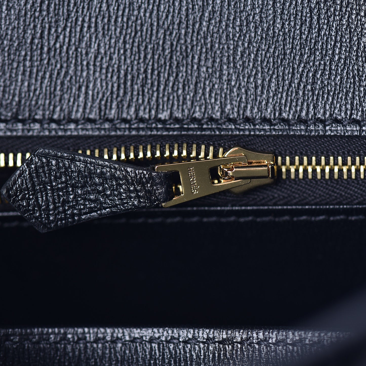 Shiny Porosus Crocodile Birkin 25 Black