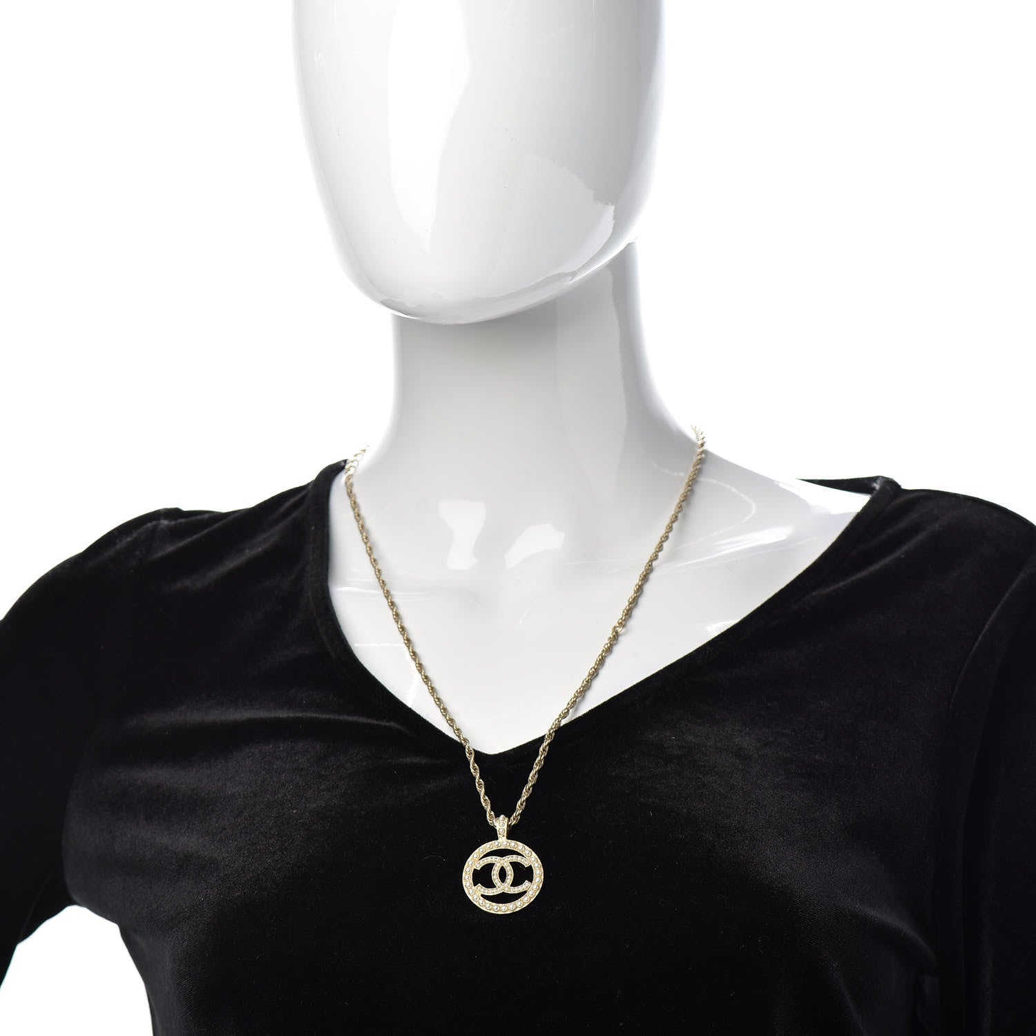 Chanel Pearl CC Round Pendant Necklace Gold 2 of 6