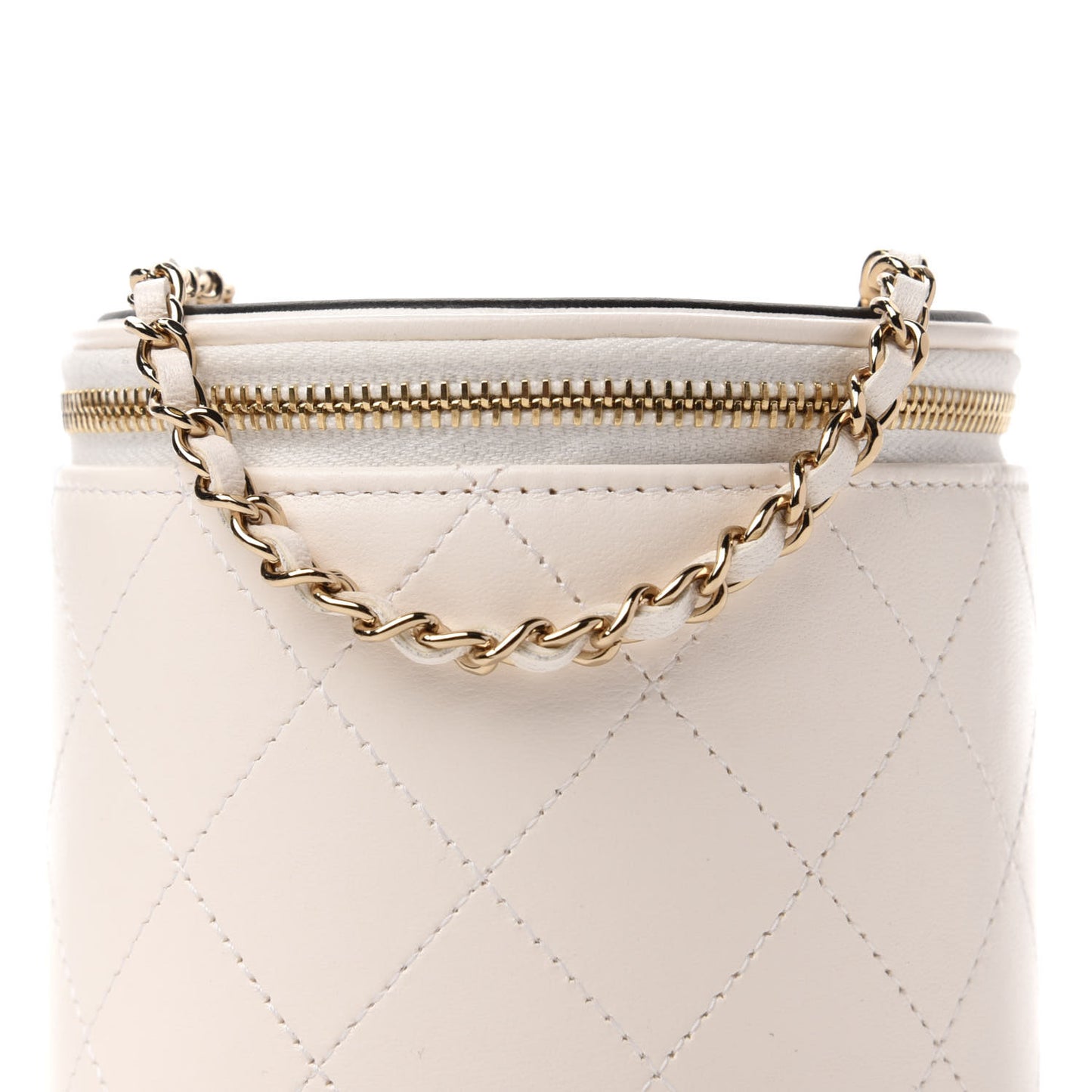 Lambskin Quilted Round Small Vanity Case With Chain White Black