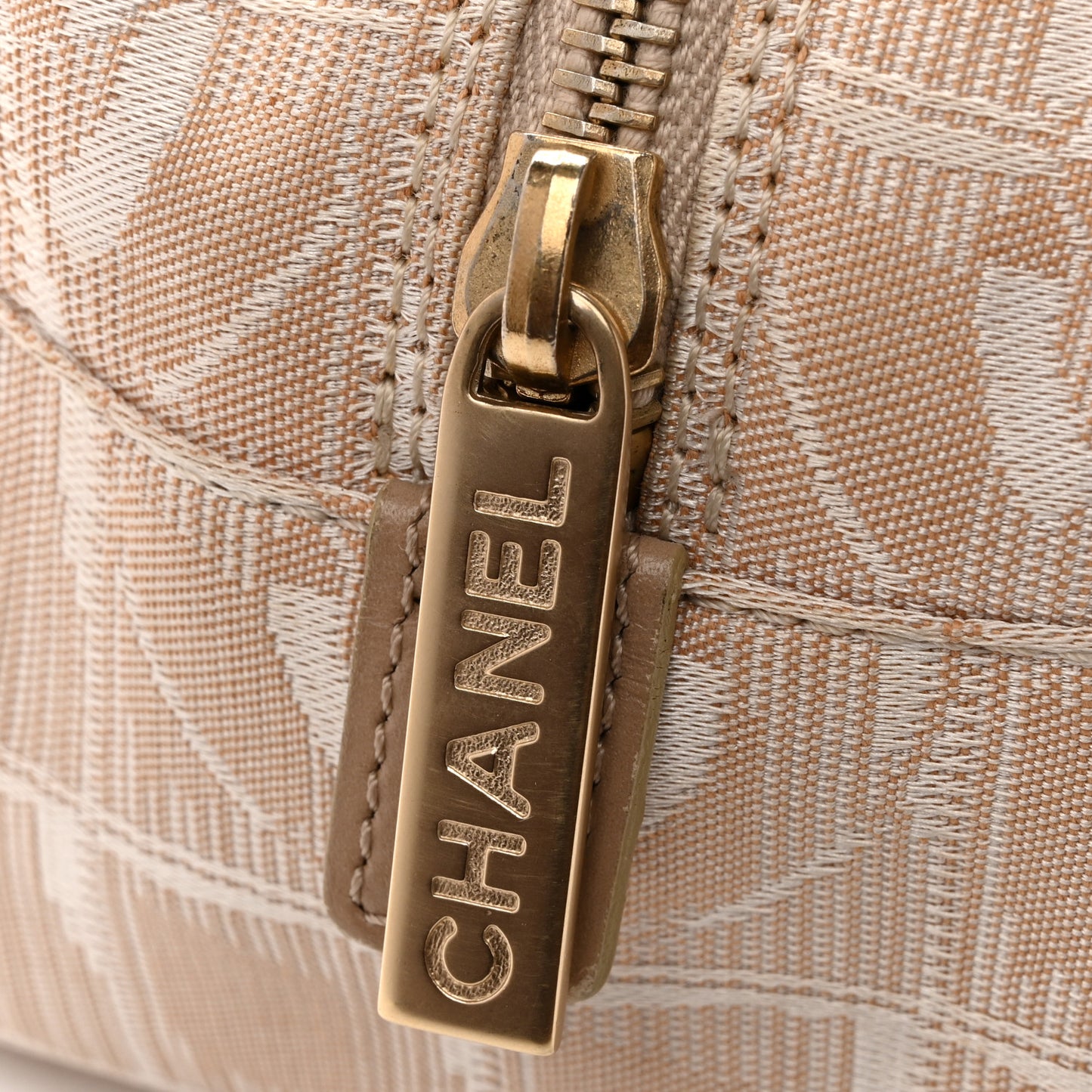 Nylon Travel Bowler Beige