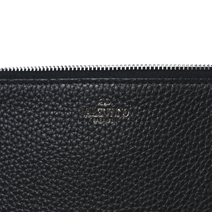 Valentino Garavani Pebbled Calfskin Monochrome Large Rockstud Zip Pouch Black 6 of 6