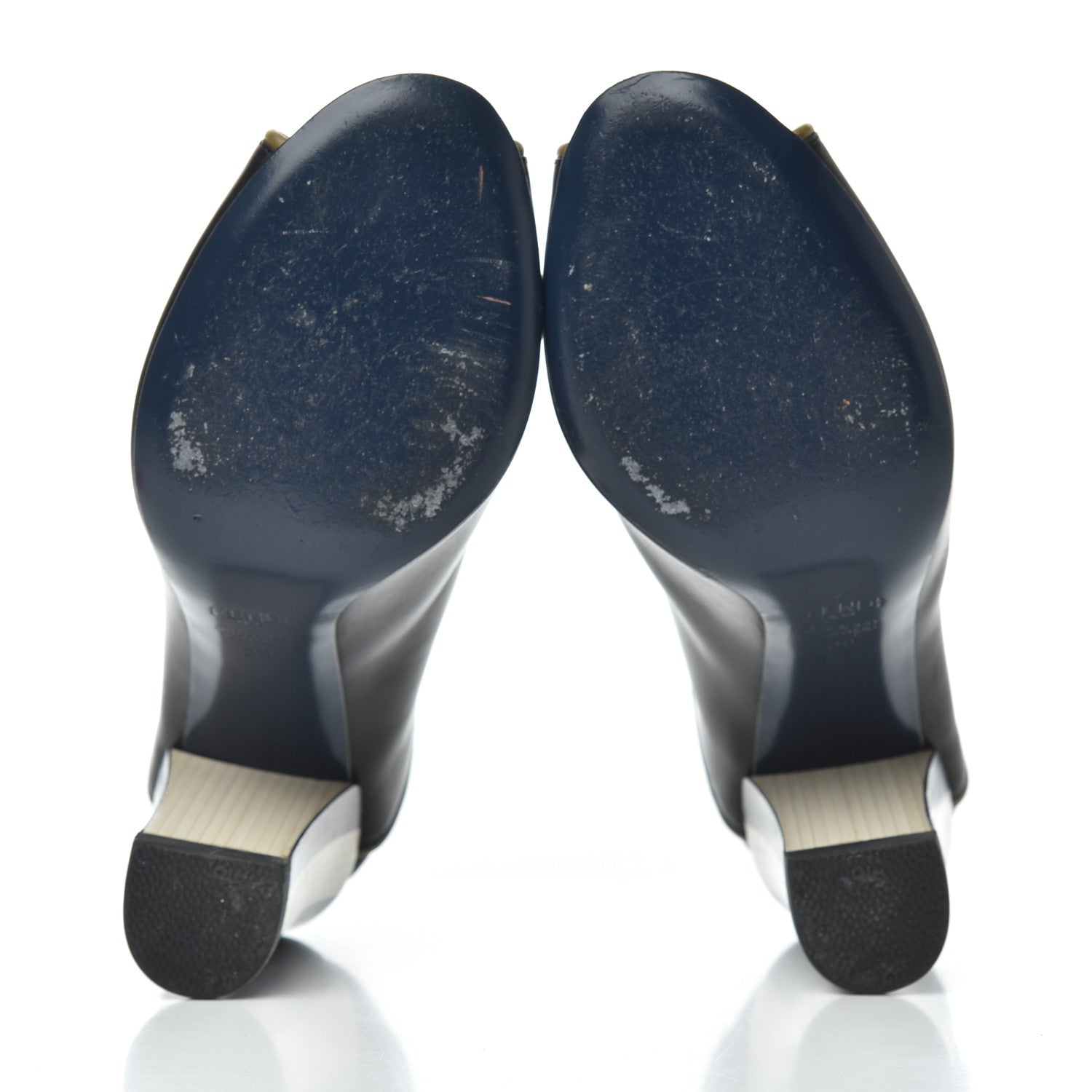 Fendi Scalloped Peep Toe Pump 39 Black 5 of 9