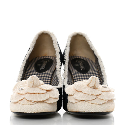 Chanel Tweed Escarpins Camellia CC Pumps 37.5 Navy White 2 of 13