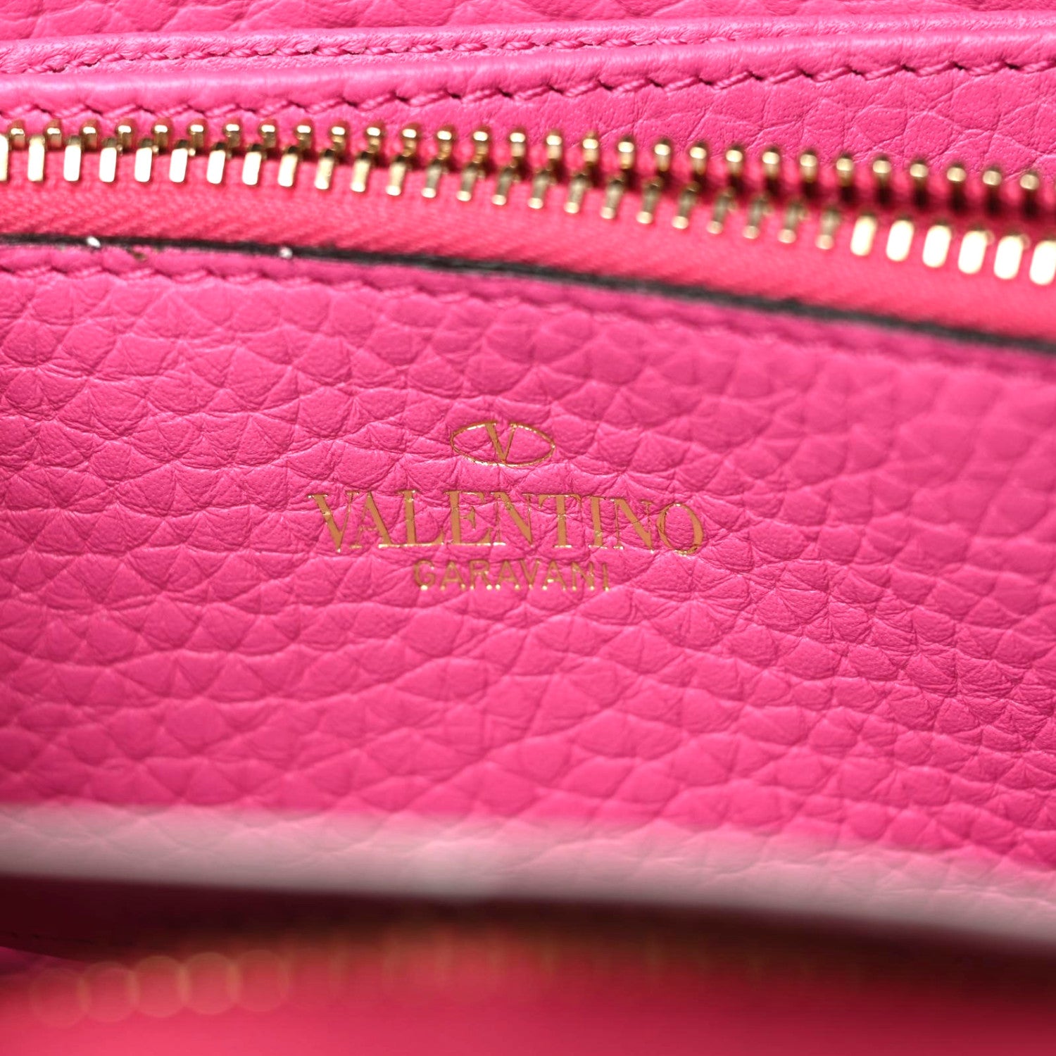Valentino Garavani Pebbled Calfskin Rockstud Zip Around Wallet Pink Orchid 8 of 9