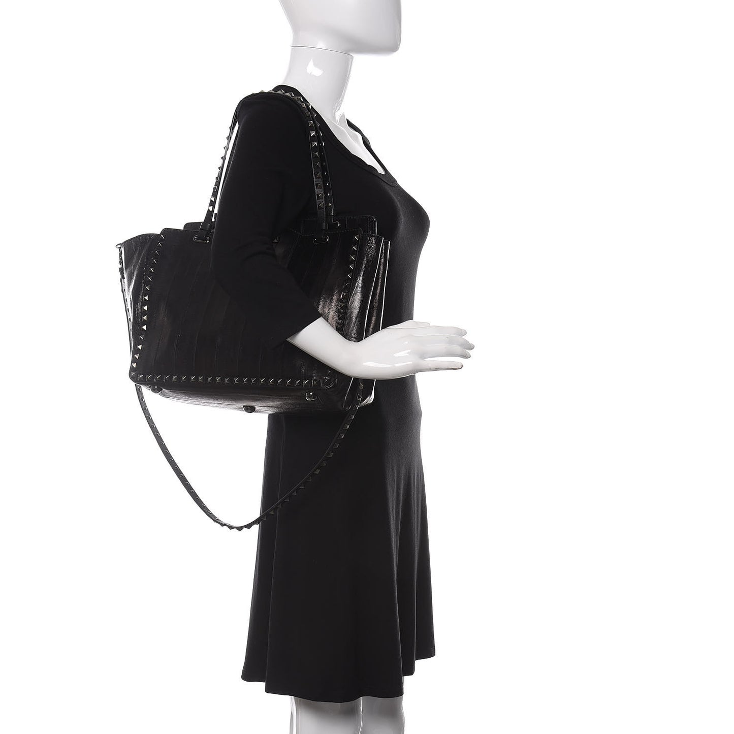 Eel Skin Medium Rockstud Tote Black