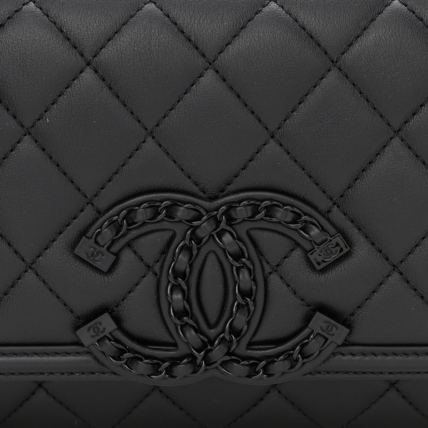 Lambskin Quilted Small CC Filigree Flap Black