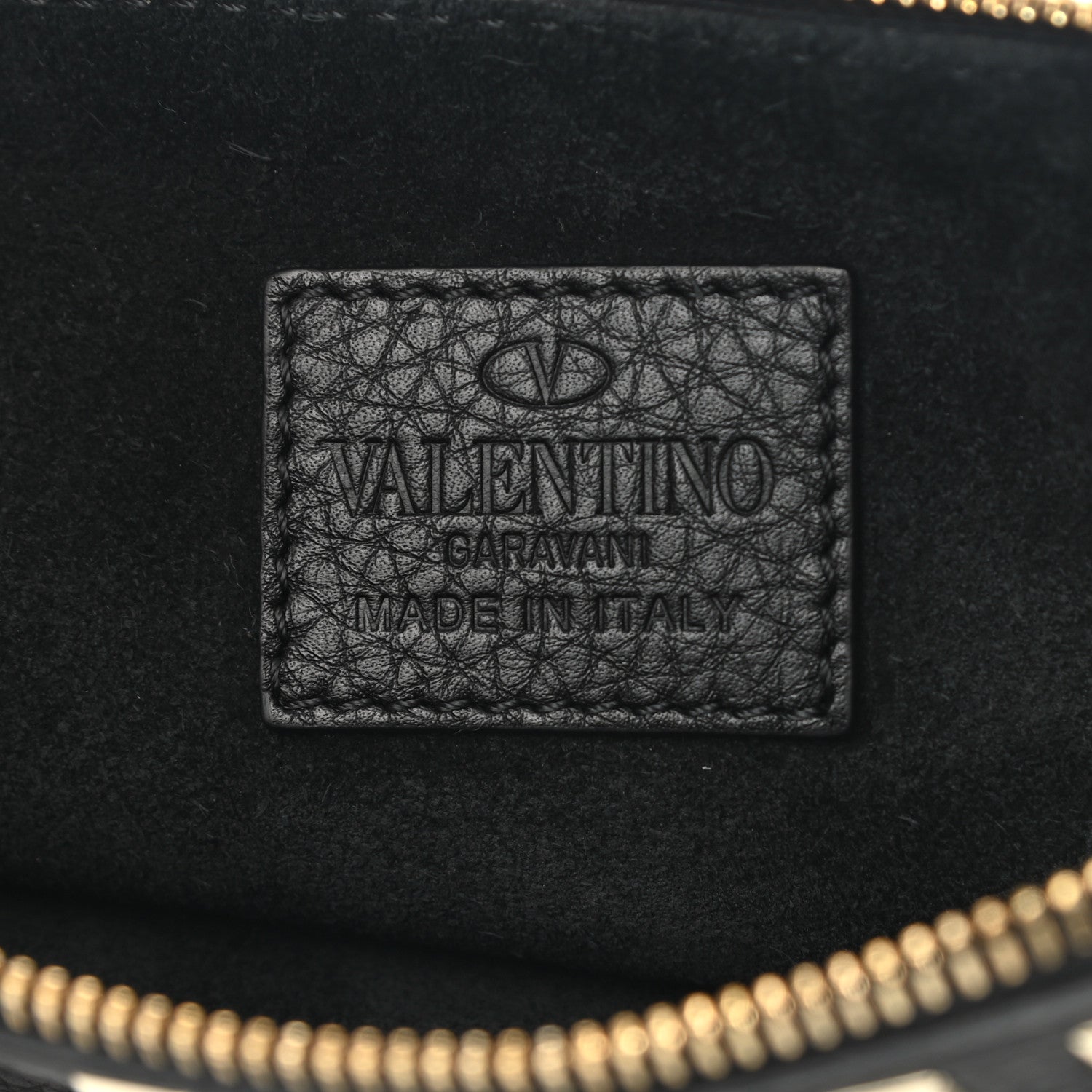 Valentino Garavani Pebbled Calfskin Large Rockstud Zip Pouch Black 6 of 7
