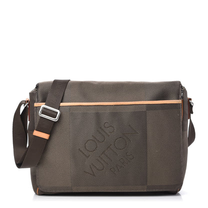 Louis Vuitton Damier Geant Messenger Bag Sable 1 of 11