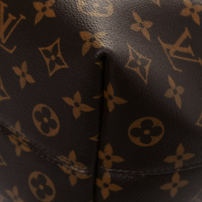 Louis Vuitton Monogram Montsouris PM 9 of 15