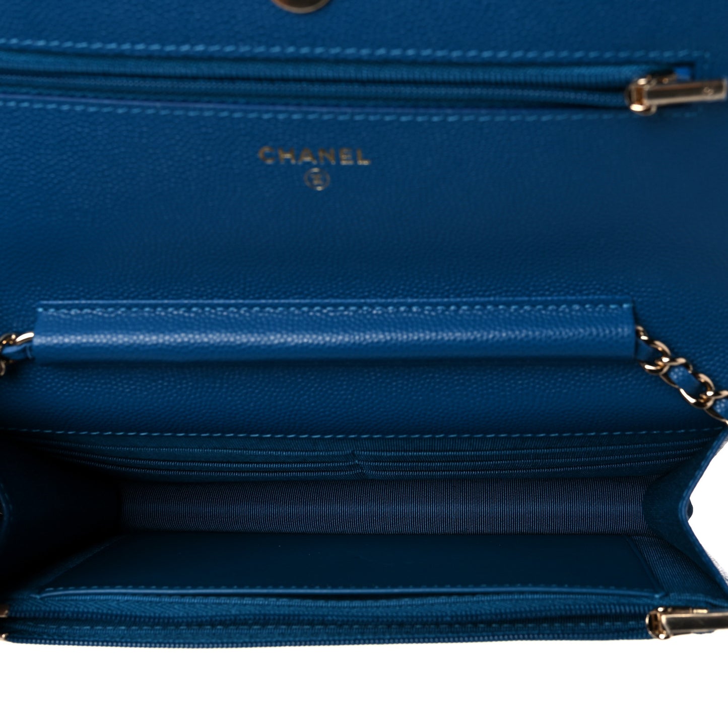 Caviar Quilted Wallet On Chain WOC Blue