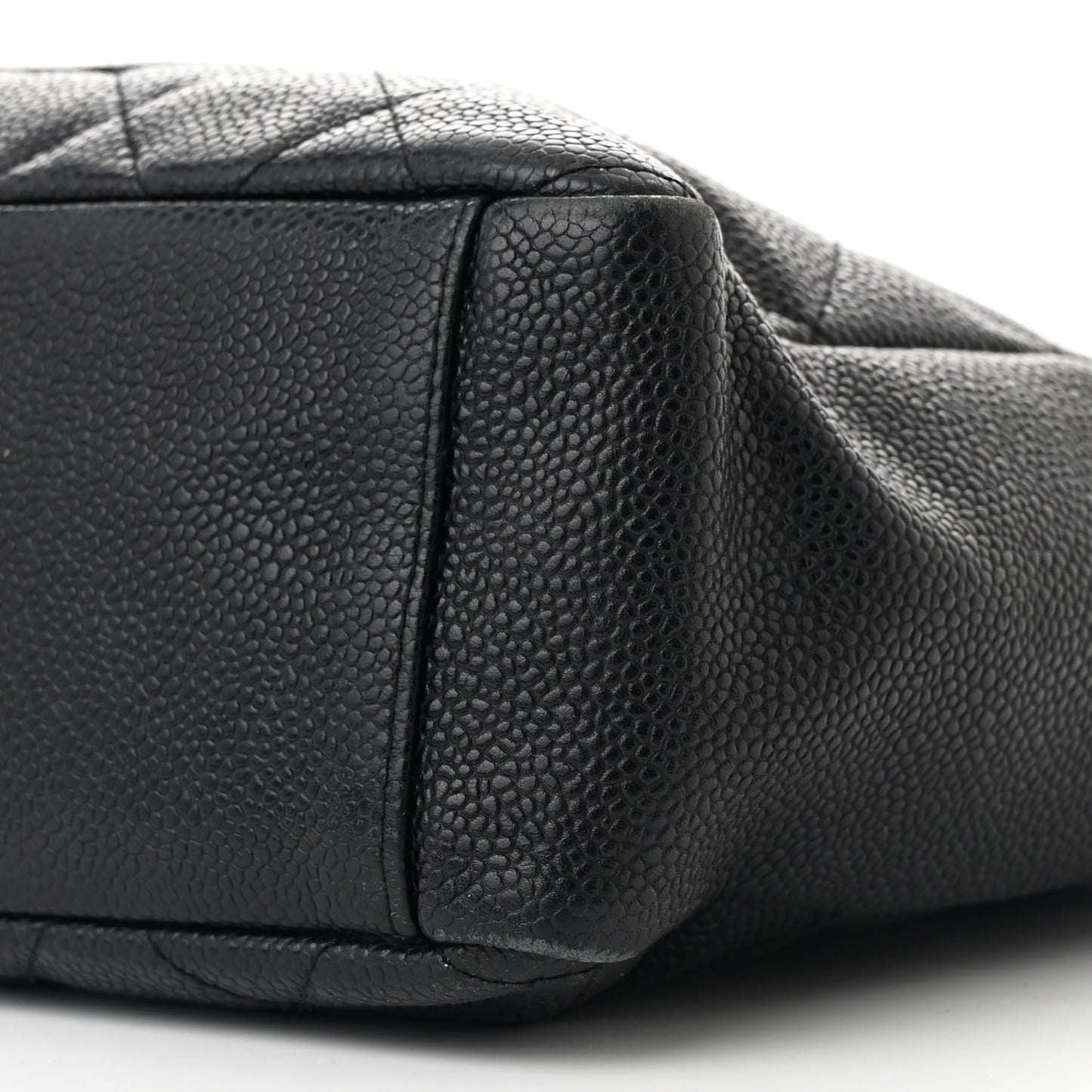 Caviar Quilted Petit Shopping Tote PST Black