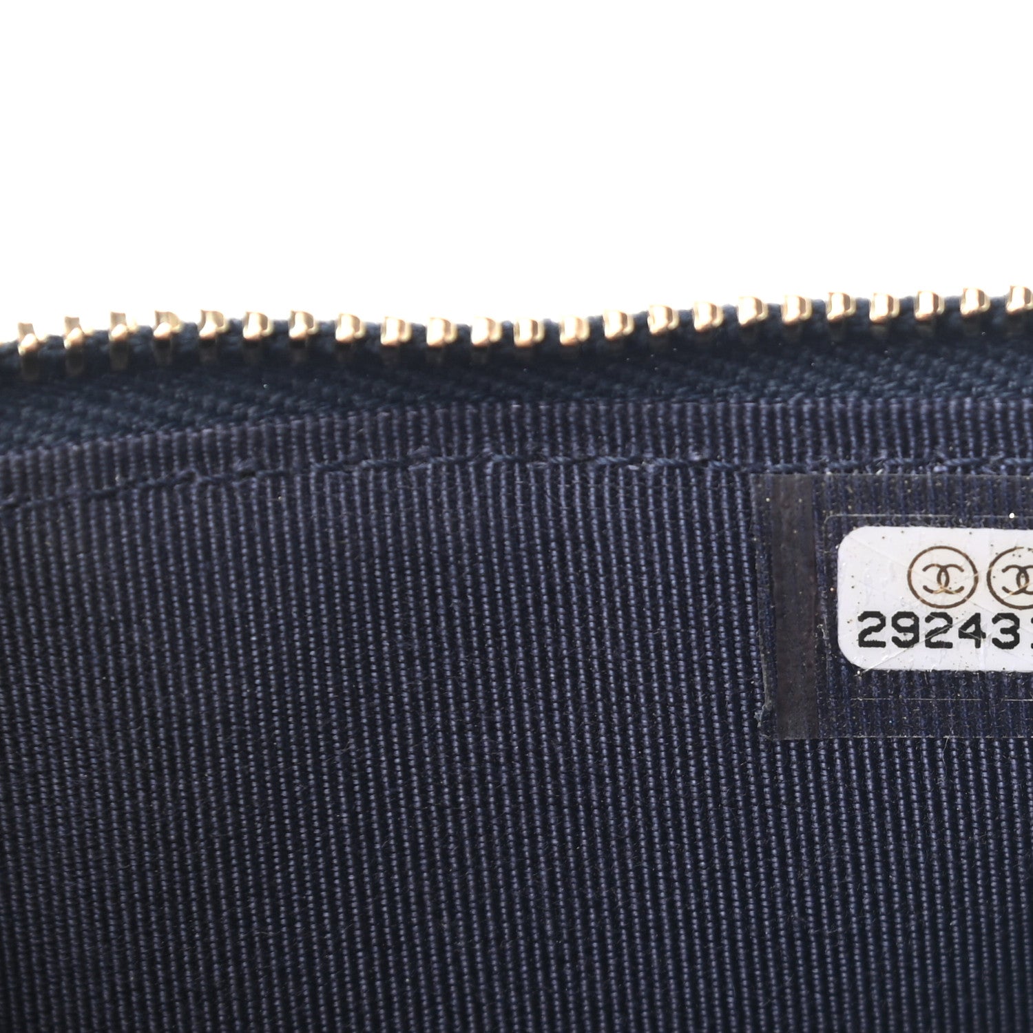 Chanel Caviar Quilted Classic iPhone Pouch Navy 7 of 9