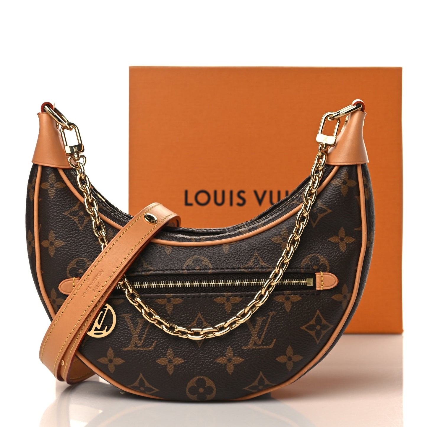 Monogram Loop