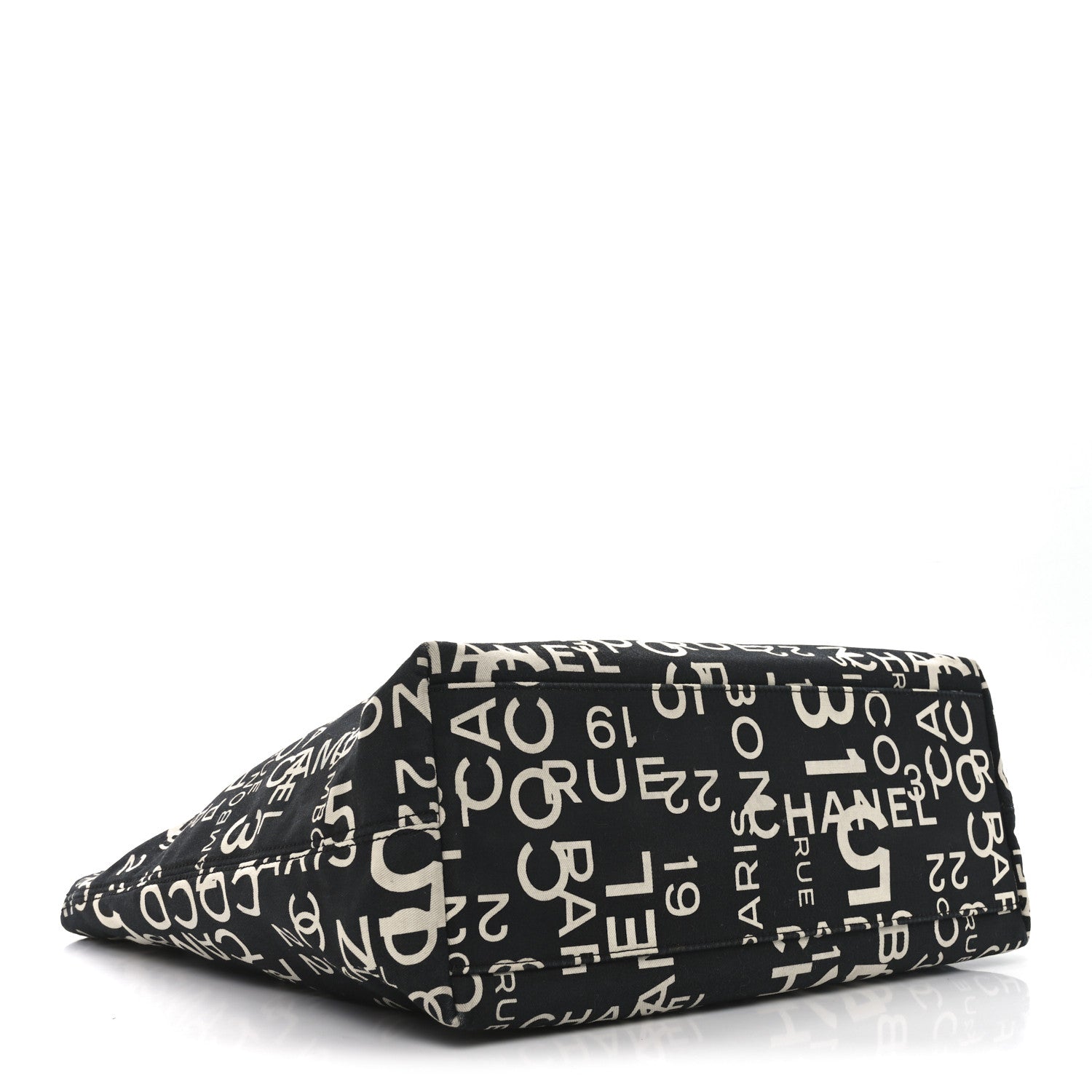 Chanel Canvas 31 Rue Cambon Beach Tote Black 4 of 11