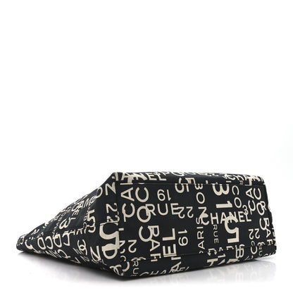 Chanel Canvas 31 Rue Cambon Beach Tote Black 4 of 11