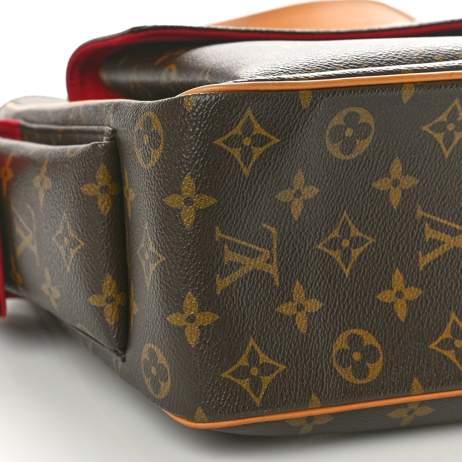 Louis Vuitton Monogram Multipli-Cite 8 of 9
