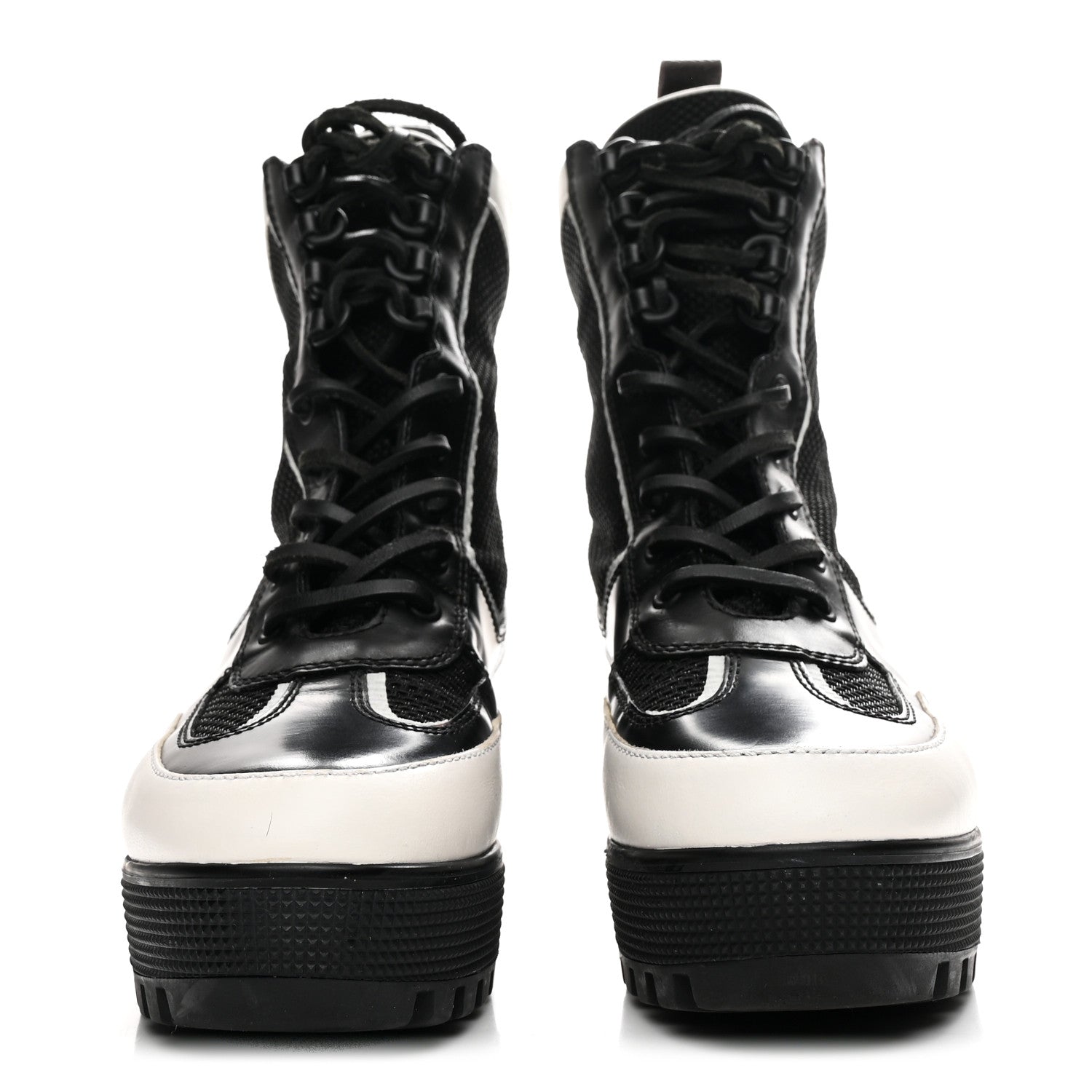 Louis Vuitton Calfskin Technical Nylon Laureate Platform Desert Boot 39 Black White 3 of 9