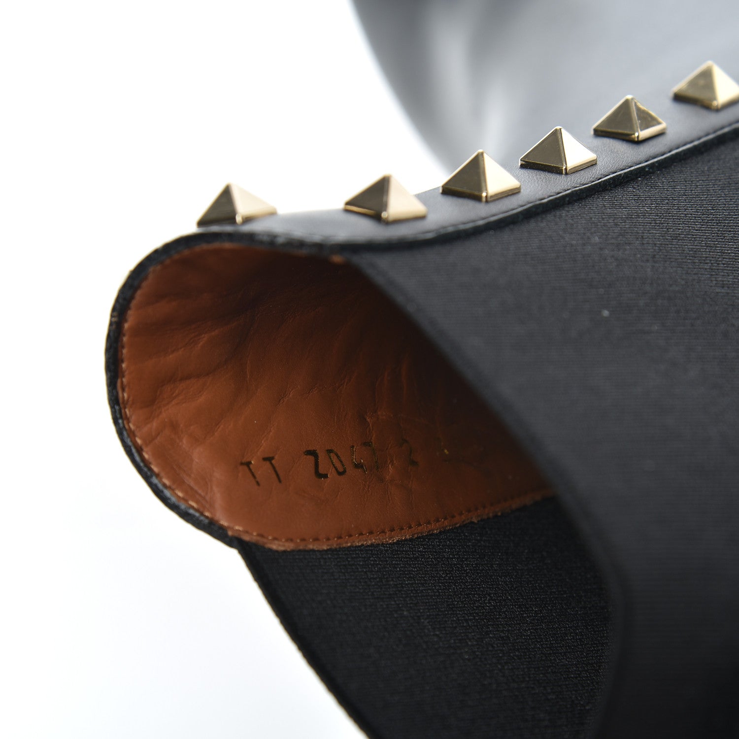 Valentino Garavani Calfskin Rockstud Beatle Chelsea 20mm Ankle Boots 39 Black 8 of 9