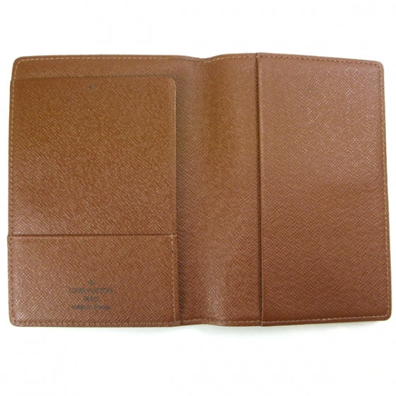 Louis Vuitton Monogram Passport Cover 5 of 7