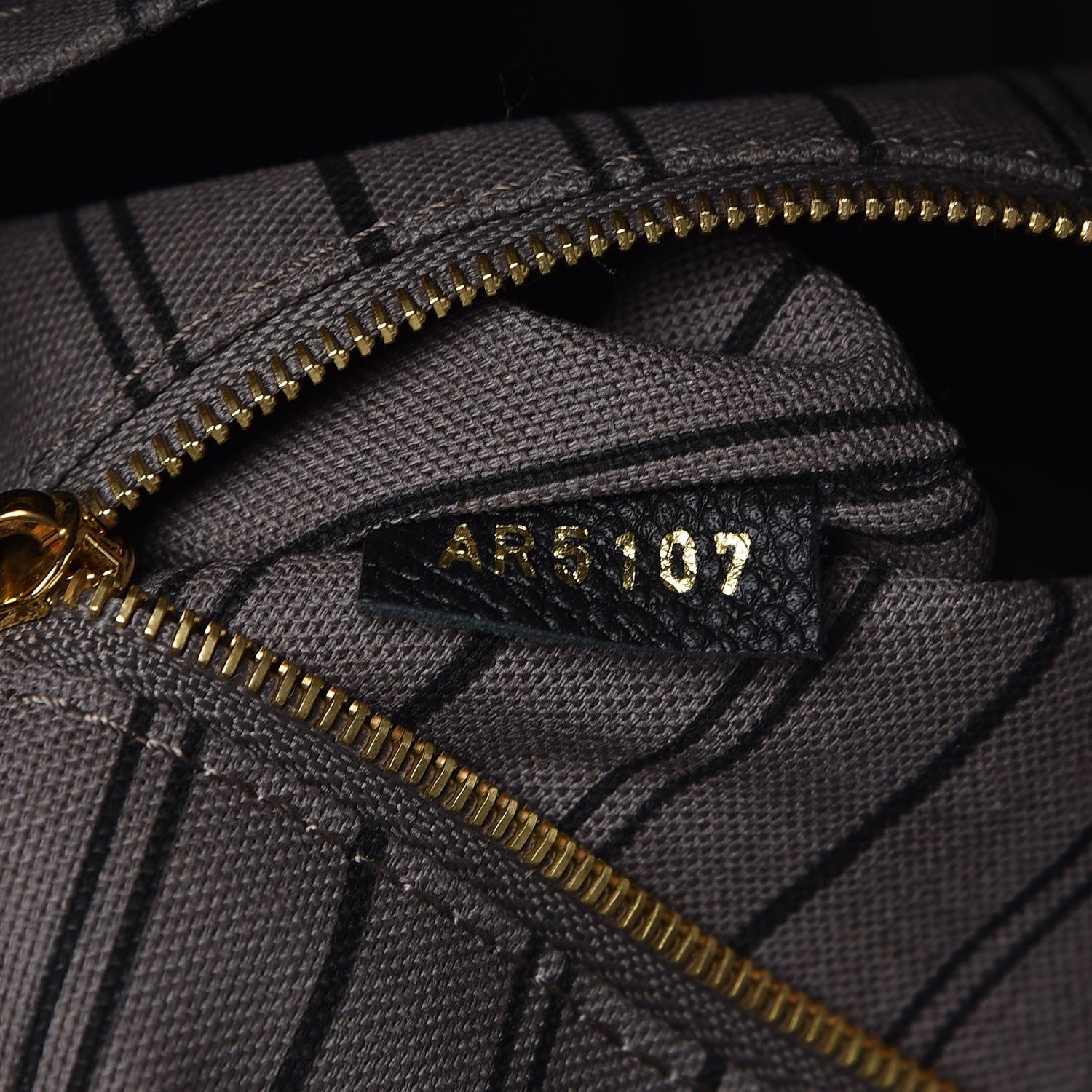 Louis Vuitton Empreinte Speedy Bandouliere 25 NM Black 8 of 8