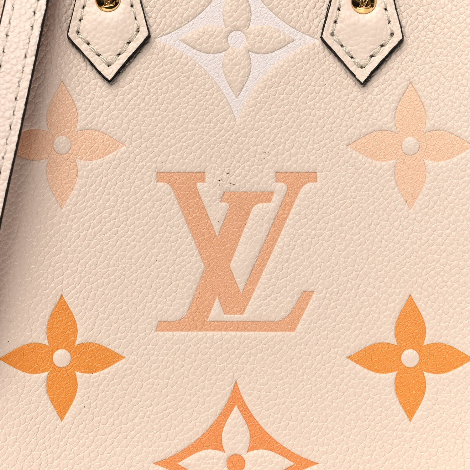 Louis Vuitton Empreinte Monogram Giant By The Pool Petit Sac Plat Cream Saffron 7 of 12