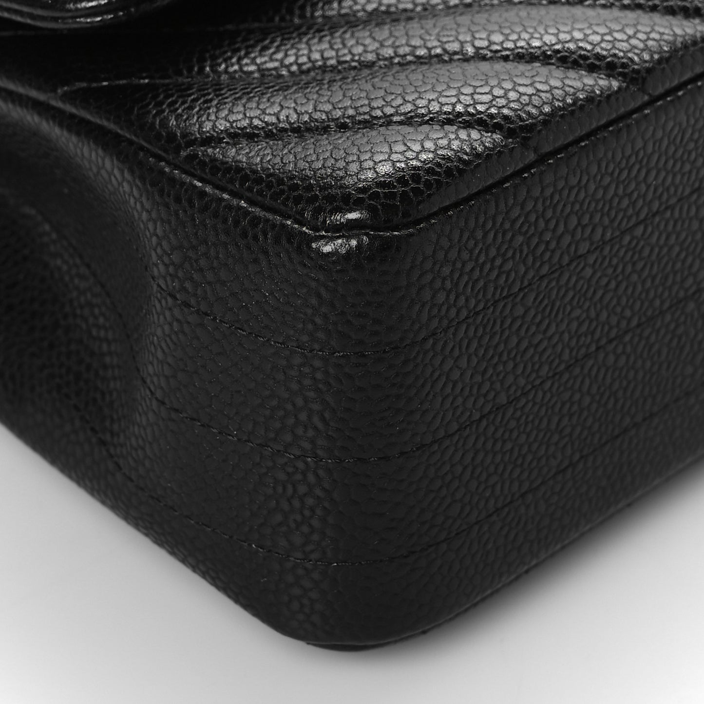 Caviar Chevron Quilted Medium Double Flap Black